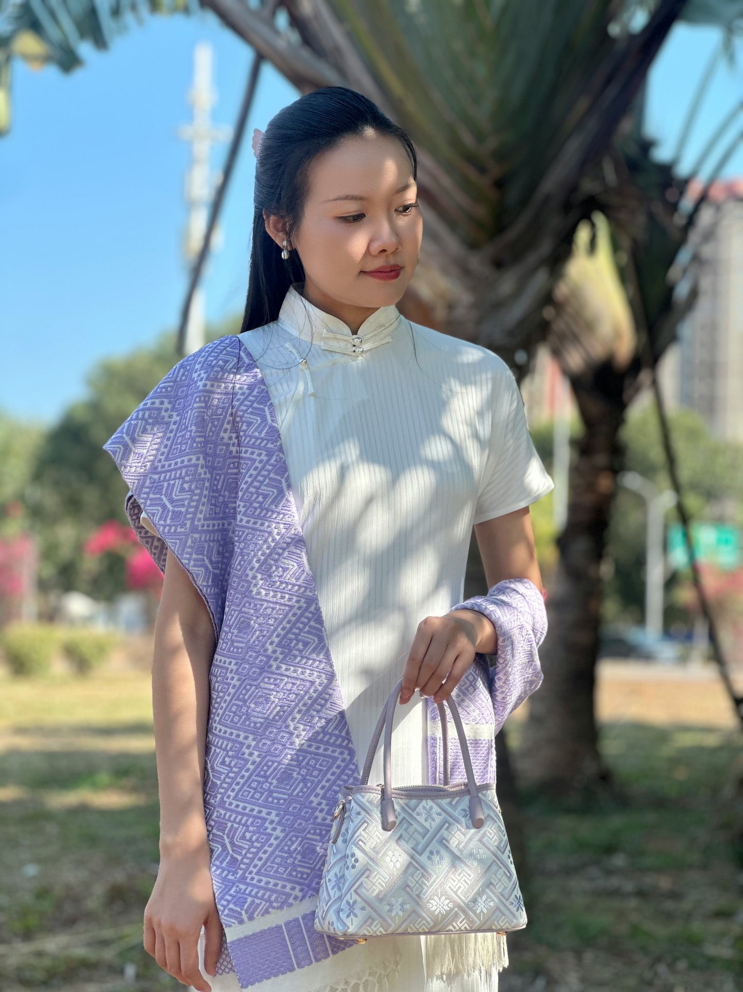 Handmade Chinese High-class Zhuang Brocade Wanji Pattern Classic Purple Handle Bag