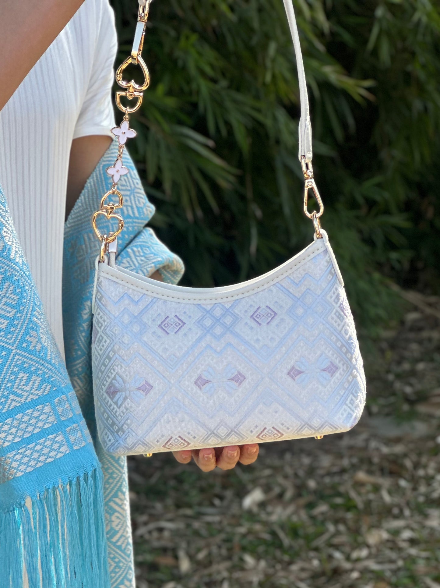 Handmade Chinese High-class Zhuang Brocade Butterfly Pattern Classic Purple Handle Bag