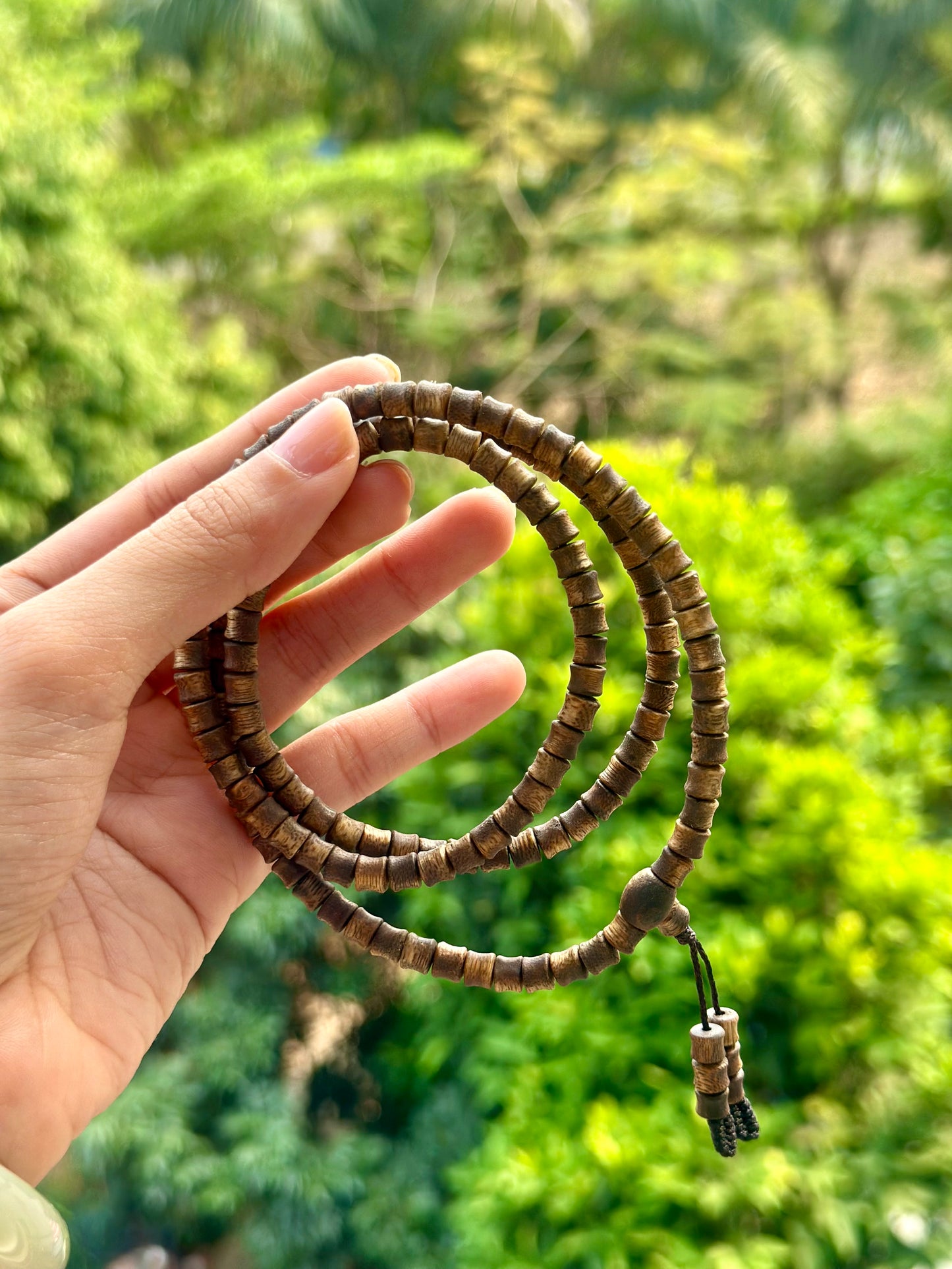 Authentic Incense Chinese Hainan Island Hainandao Pure High-end Agarwood Necklace Qinan Aloeswood Bracelet
