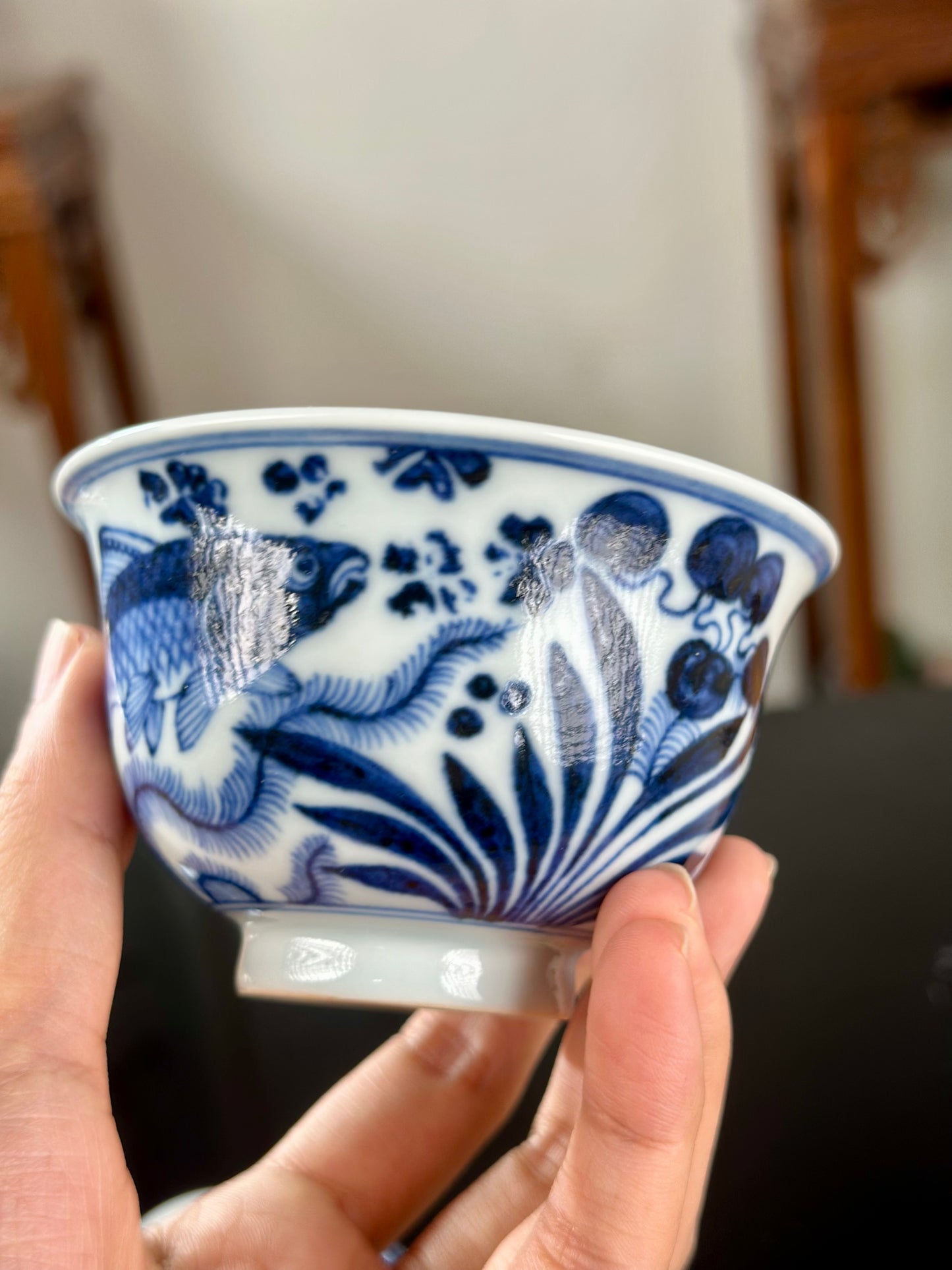 Handpainted Chinese Traditional Fish and Alga Pattern Blue White Porcelain Teapot Jingdezhen Gaiwan