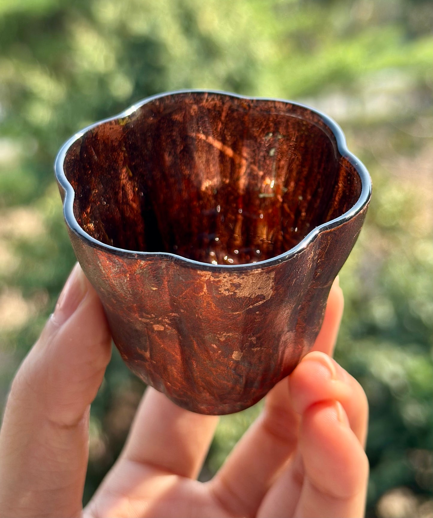 Handcrafted Traditional Chinese Lacquer Ware Glass Hign-end Flower Shape Teacup