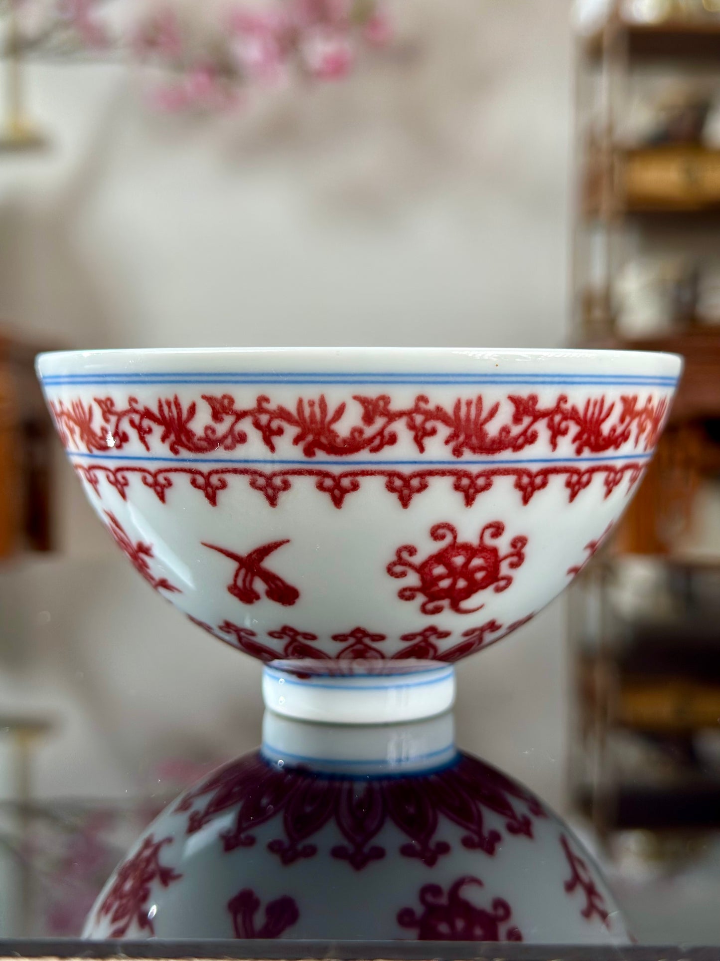 Handpainted Chinese  Underglaze Red Youlihong Porcelain Jingdezhen Traditional Covert Eight Immortals Anbaxian Pattern Teacup