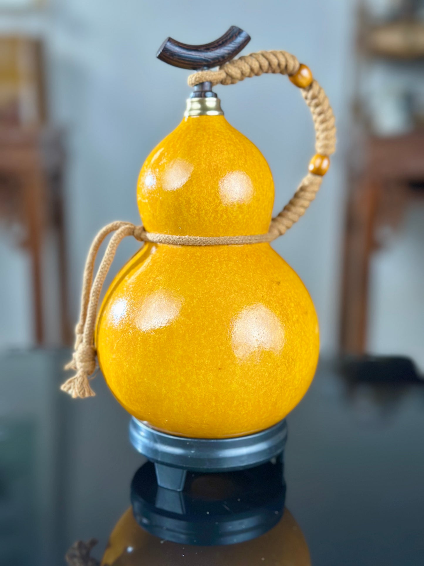 Hand dyed Golden Fengshui Ornament Chinese Lacquerware Hulu Natural Gourd Water Tea Container Classical Home Decor