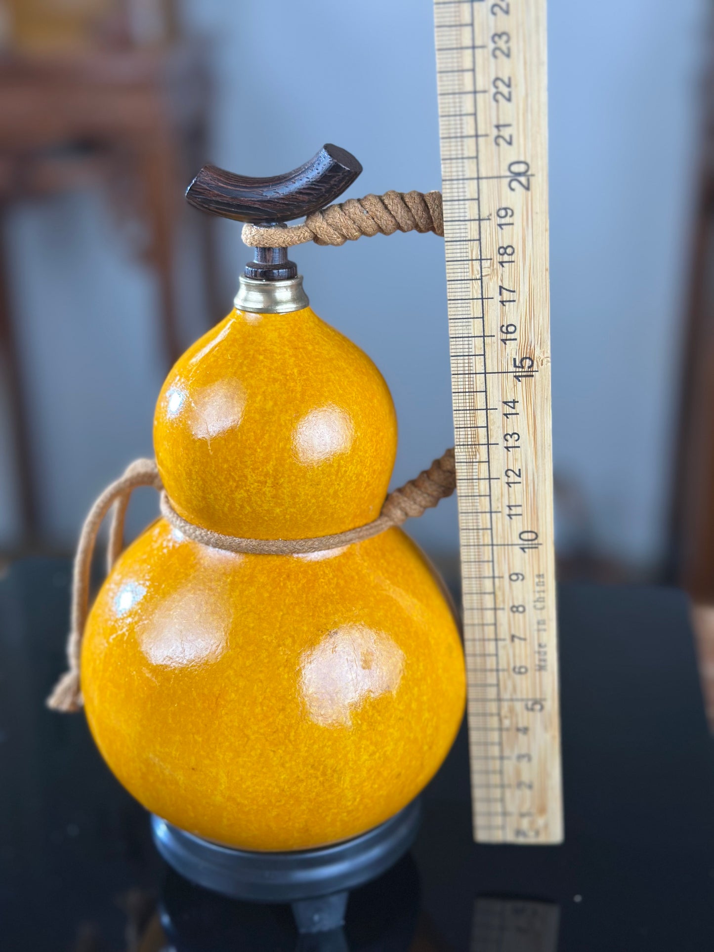 Hand dyed Golden Fengshui Ornament Chinese Lacquerware Hulu Natural Gourd Water Tea Container Classical Home Decor