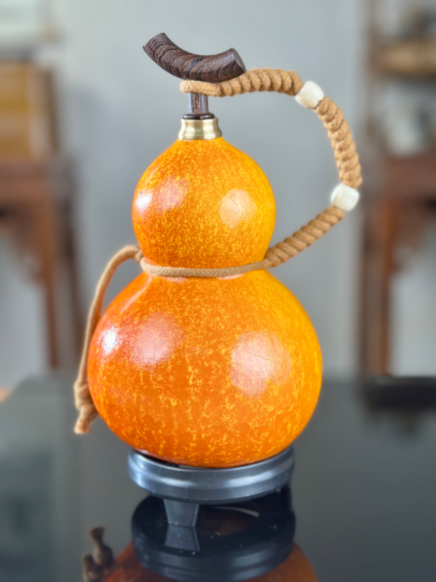 Hand dyed Fengshui Ornament Bright Orange Yellow Chinese Lacquerware Hulu Natural Gourd Water Tea Container Classical Home Decor