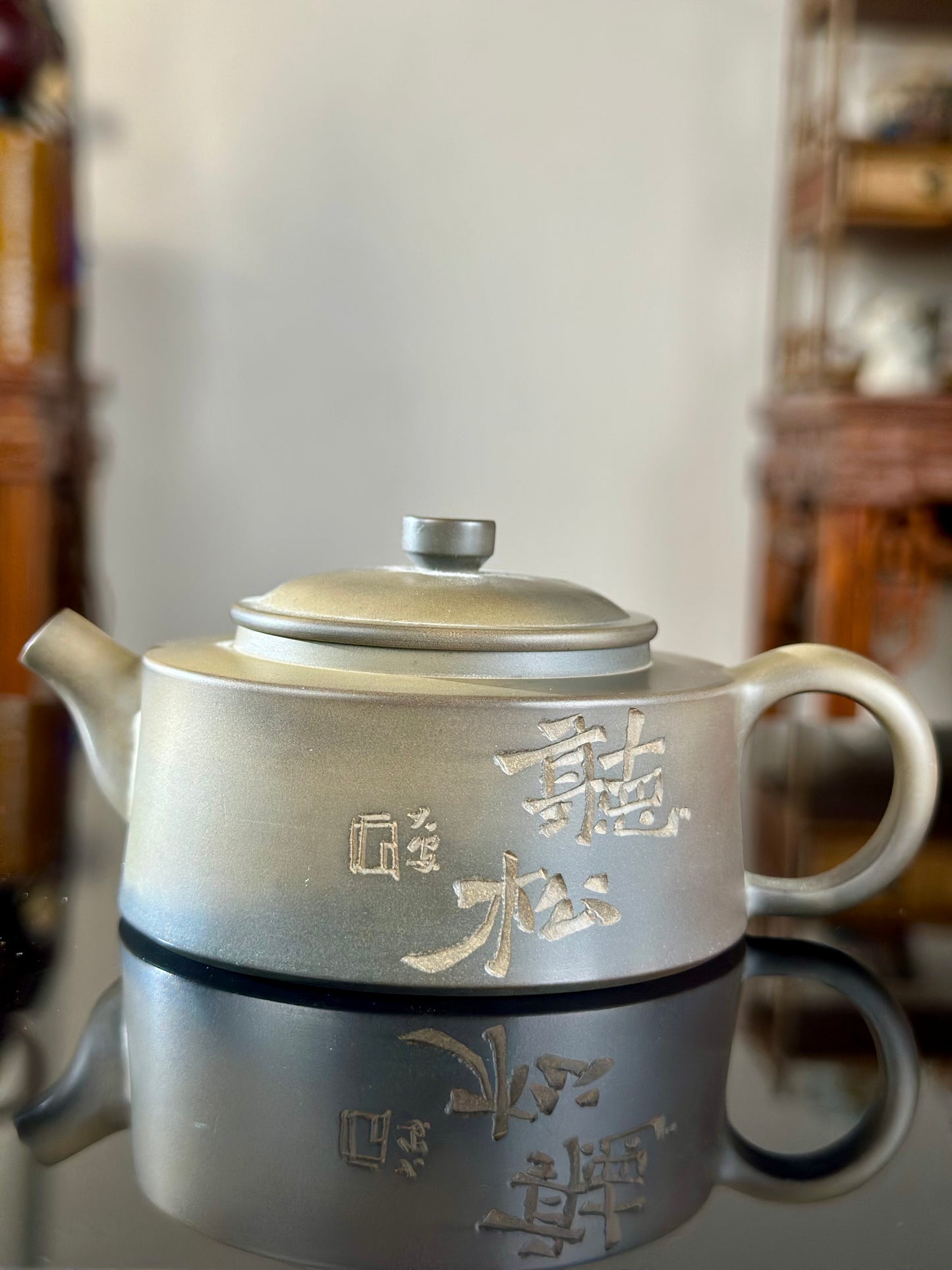 Handcrafted Nixing Clay Teapot Chinese Nixing Pottery Pot