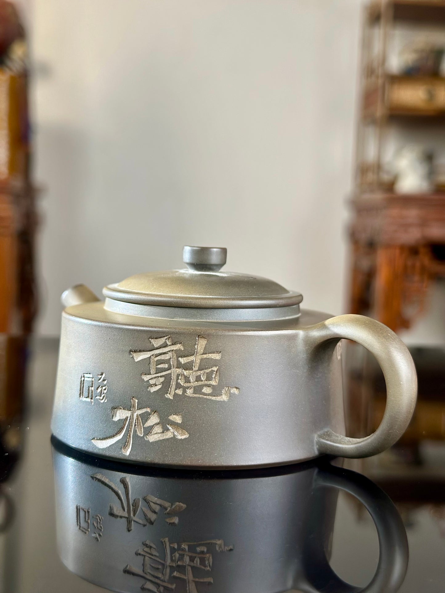 Handcrafted Nixing Clay Teapot Chinese Nixing Pottery Pot