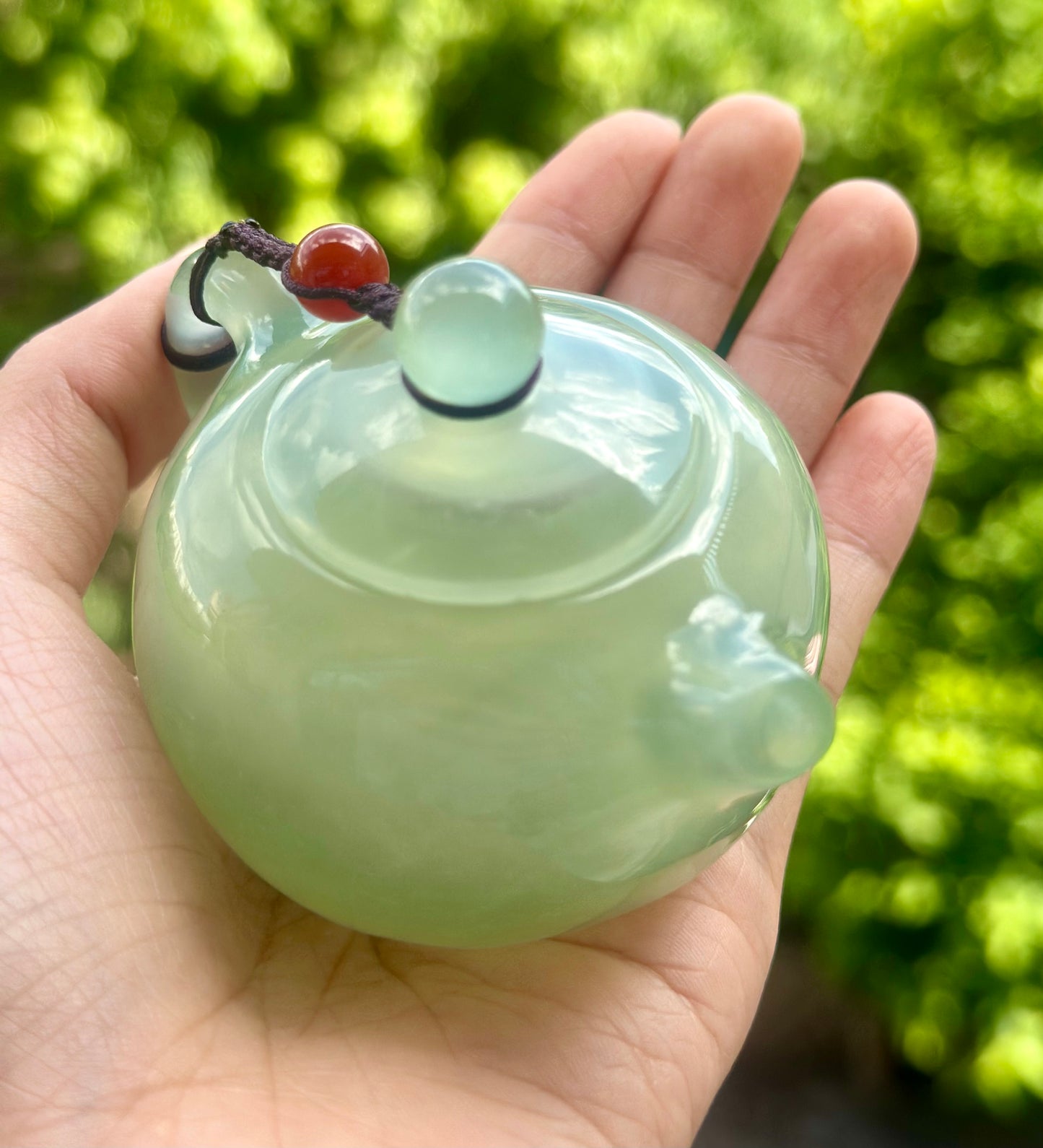 Handcrafted Chinese Xiuyu Authentic Jade Mini Xishi Shape Teapot Unique Artwork Jade Pot