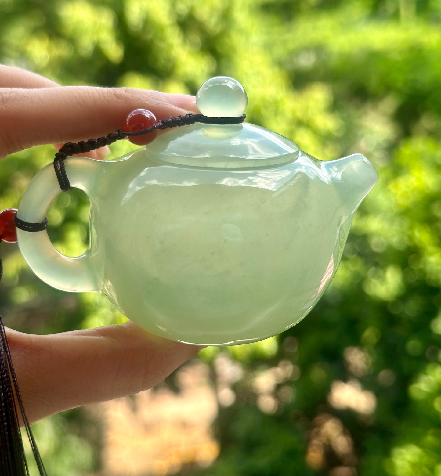 Handcrafted Chinese Xiuyu Authentic Jade Mini Xishi Shape Teapot Unique Artwork Jade Pot