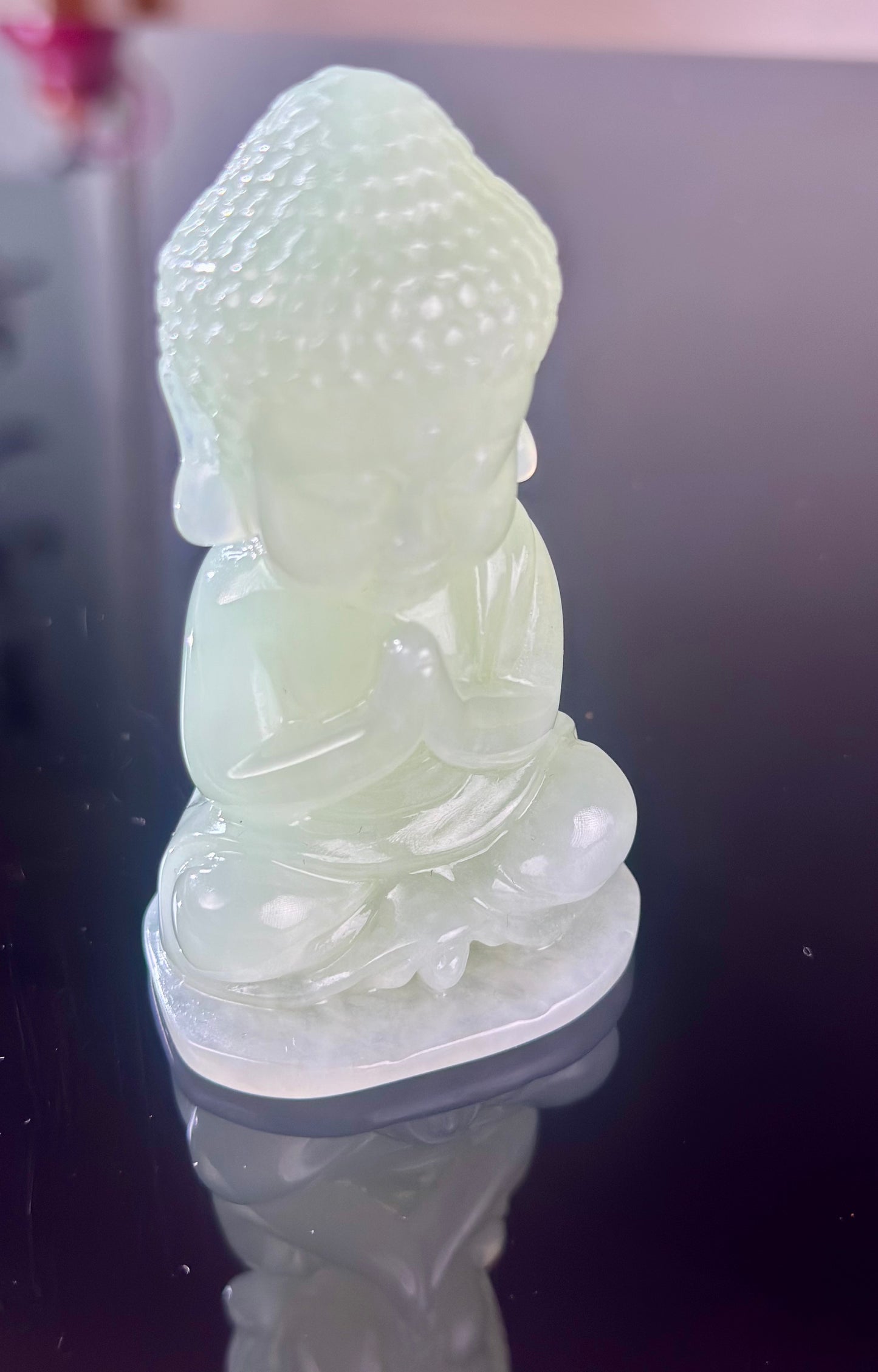 Handengraved Chinese Precious Xiuyu Jade Bouddha Sculpture Artwork Home Decor