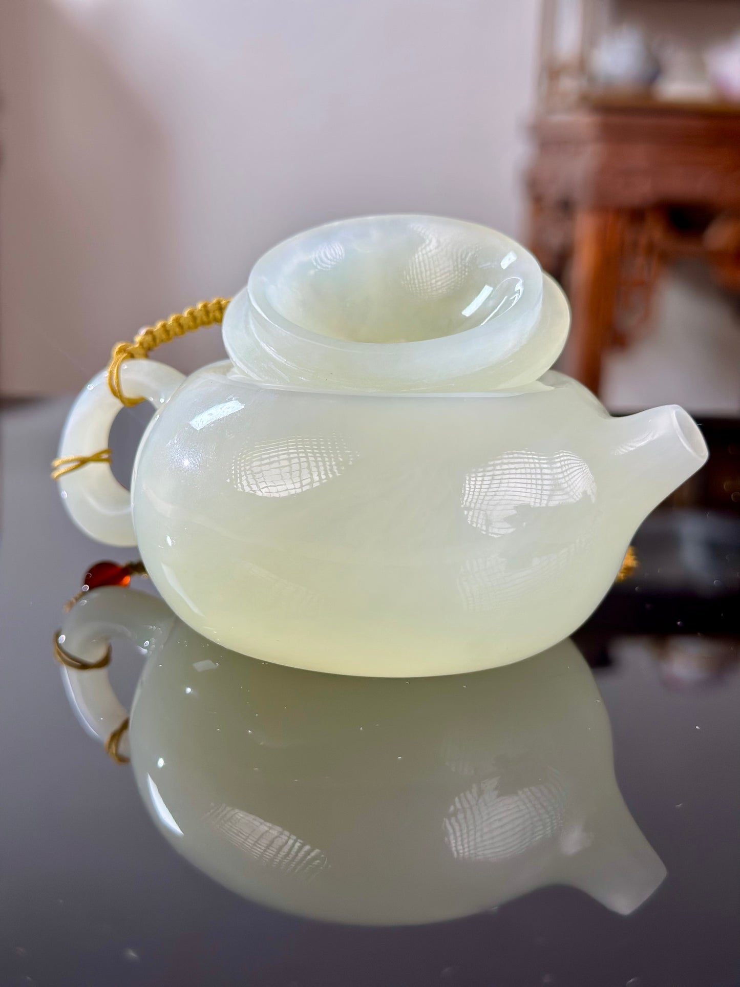 Handcrafted Chinese Xiuyu Authentic Jade Xishi Shape Teapot Unique Artwork Jade Teaware