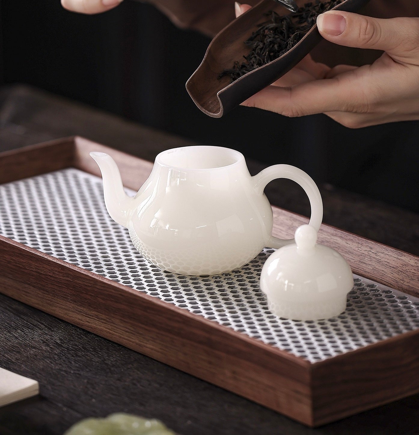 Handcrafted Chinese Yangzhiyu Ceramics White Porcelain Teapot