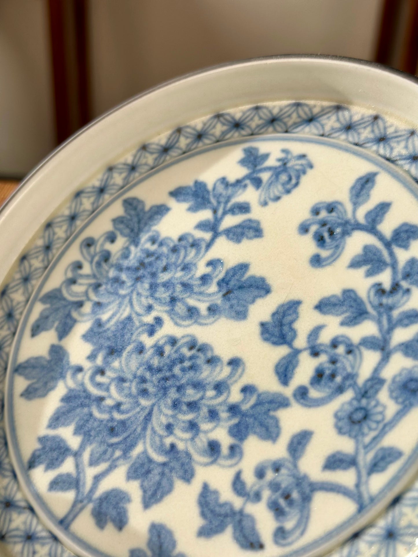 Handpainted Chinese Hucheng High-end Blue White Porcelain Traditional Flower Chrysanthemum Tea Tray Home Decor