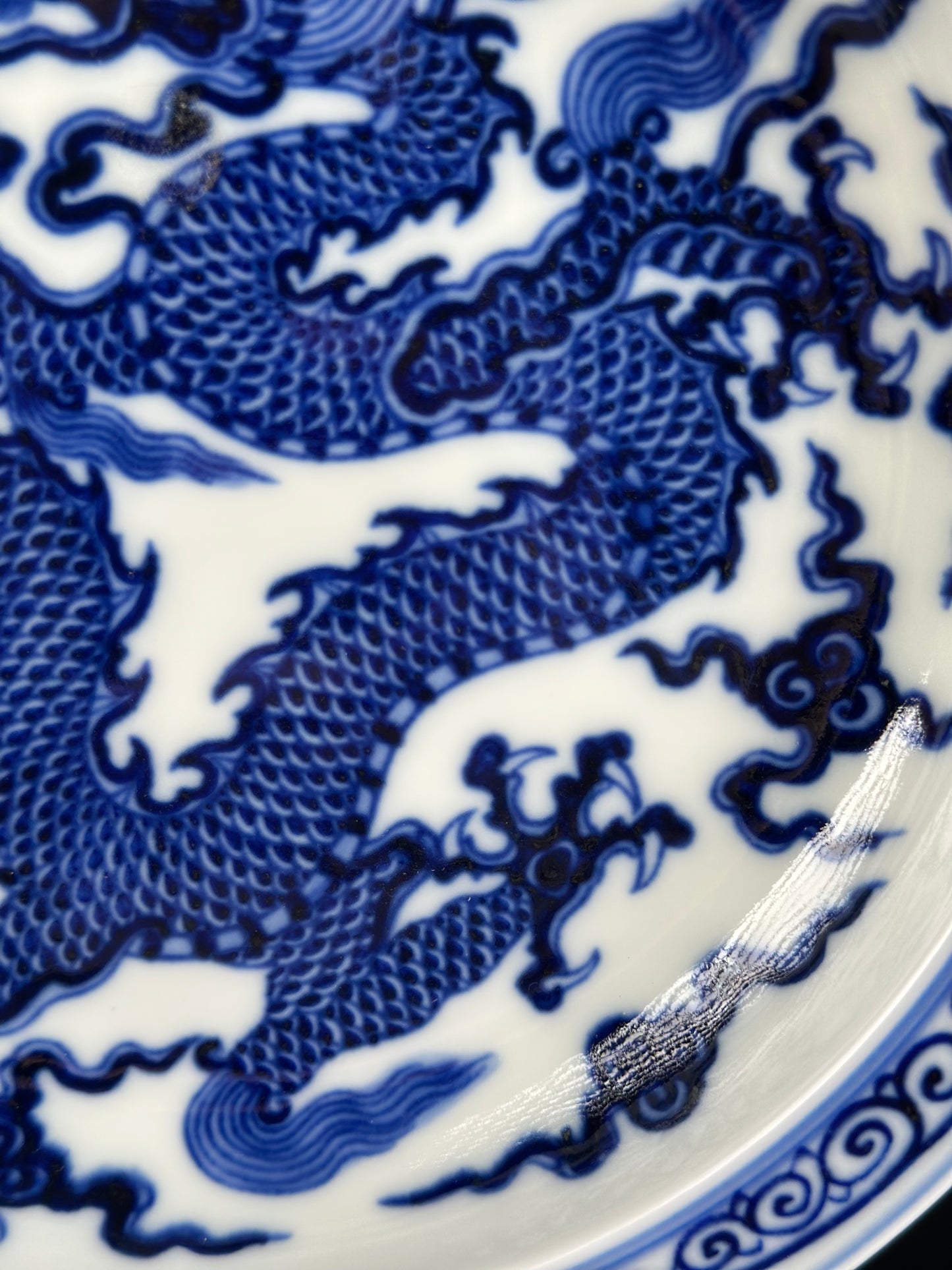 Chinese High-end Blue White Porcelain Handpainted Classic Xuande Dragon Pattern Tea tray Home Ornament Artwork Tray