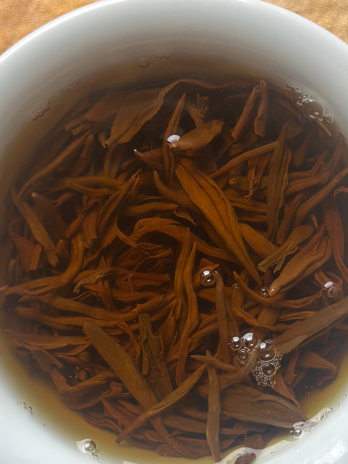 Chinese Organic Tibet Medog Black Tea First Spring Pick-up High Mountain Motuo Red Tea 50g