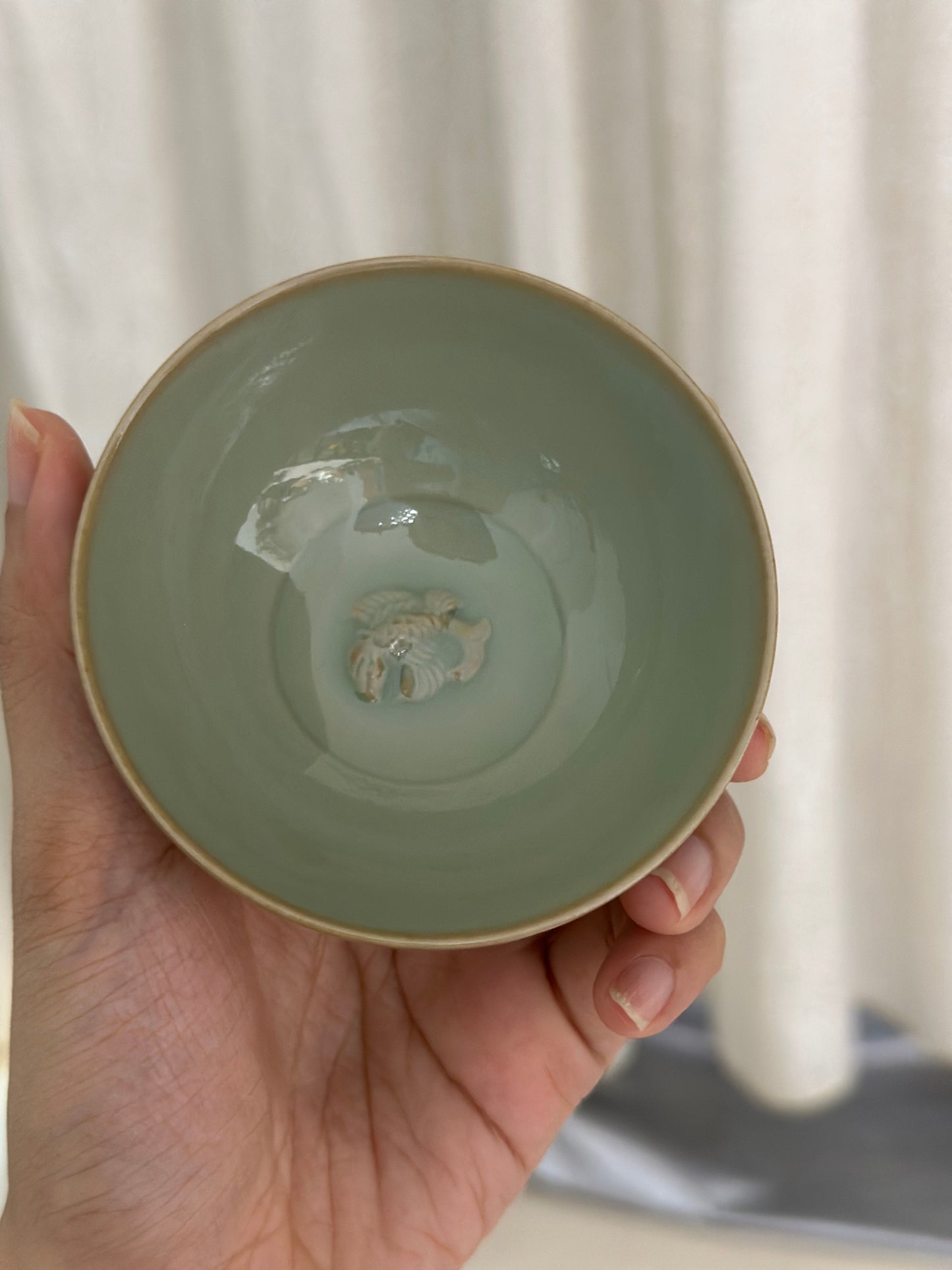Handengraved Chinse Fish Turning Dragon Classic Pattern Yaozhou Celadon Porcelain Kiln Moon White GlazeTeacup