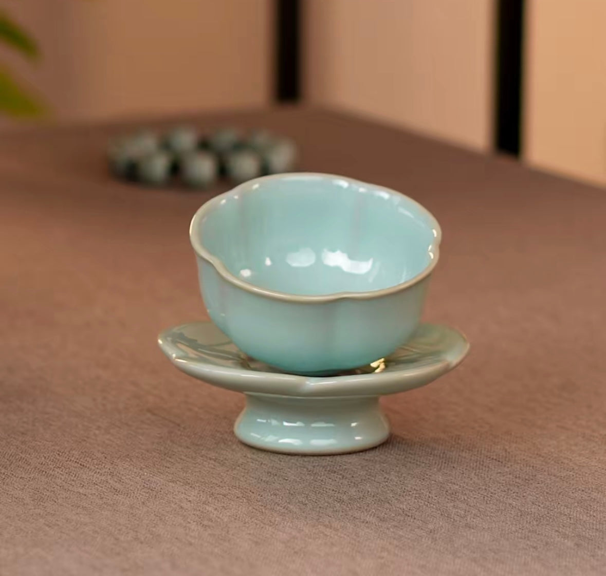 Handcrafted Chinese High-class Ru Porcelain Ruyao Flowere Shape Ru Ware Classic Teacup Set Tea Saucer