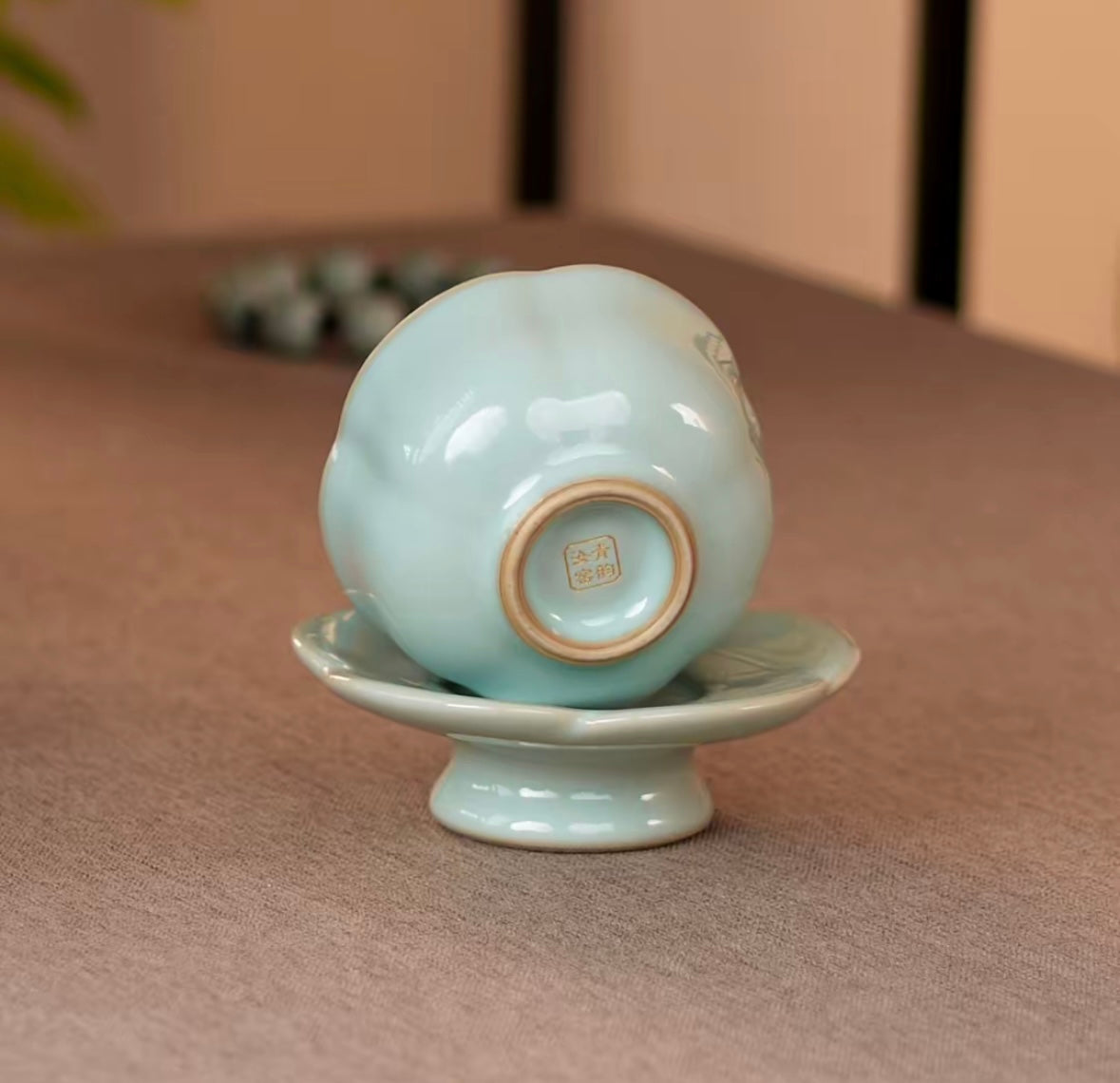 Handcrafted Chinese High-class Ru Porcelain Ruyao Flowere Shape Ru Ware Classic Teacup Set Tea Saucer