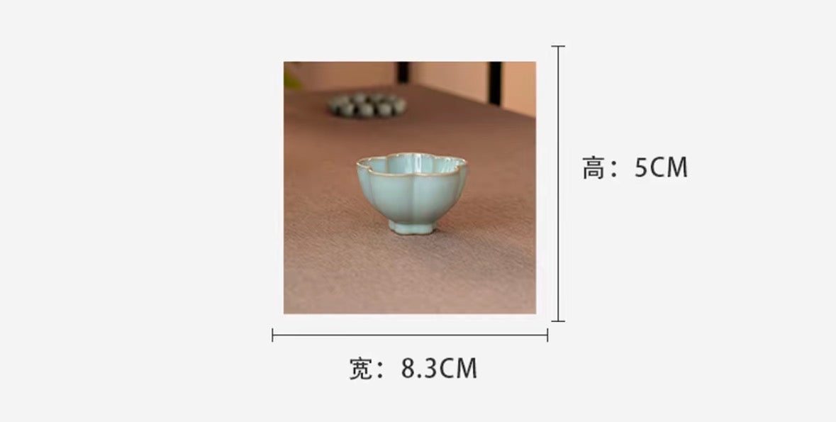 Handcrafted Chinese High-class Ru Porcelain Ruyao Flowere Shape Ru Ware Classic Teacup