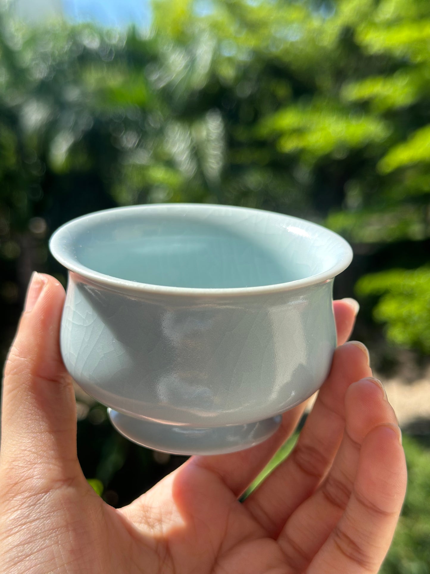 Handcrafted Ru Ware Classic Teacup Chinese High-class Ru Porcelain Ruyao Moon White GlazedYulan Shape Cup