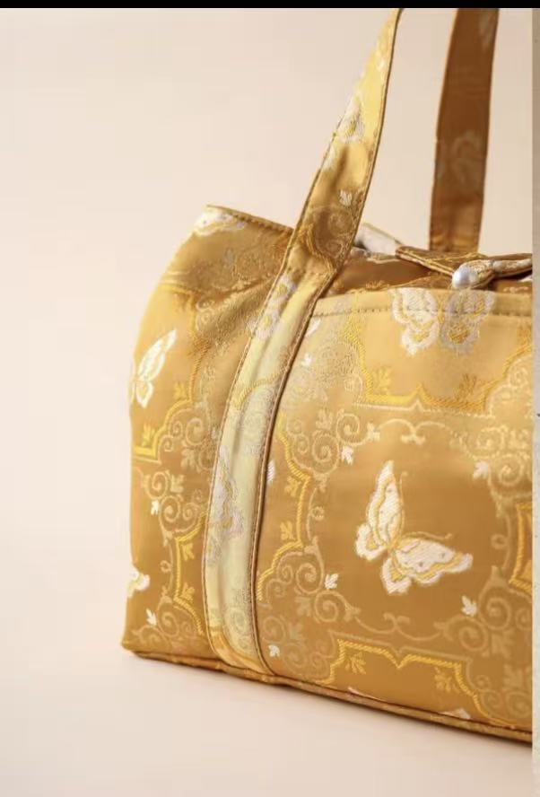 High-class Chinese Traditional Song Brocade Golden Butterfly Pattern Tea Bag Travel Cloth Bag Big Capacity Portable Storage Bag