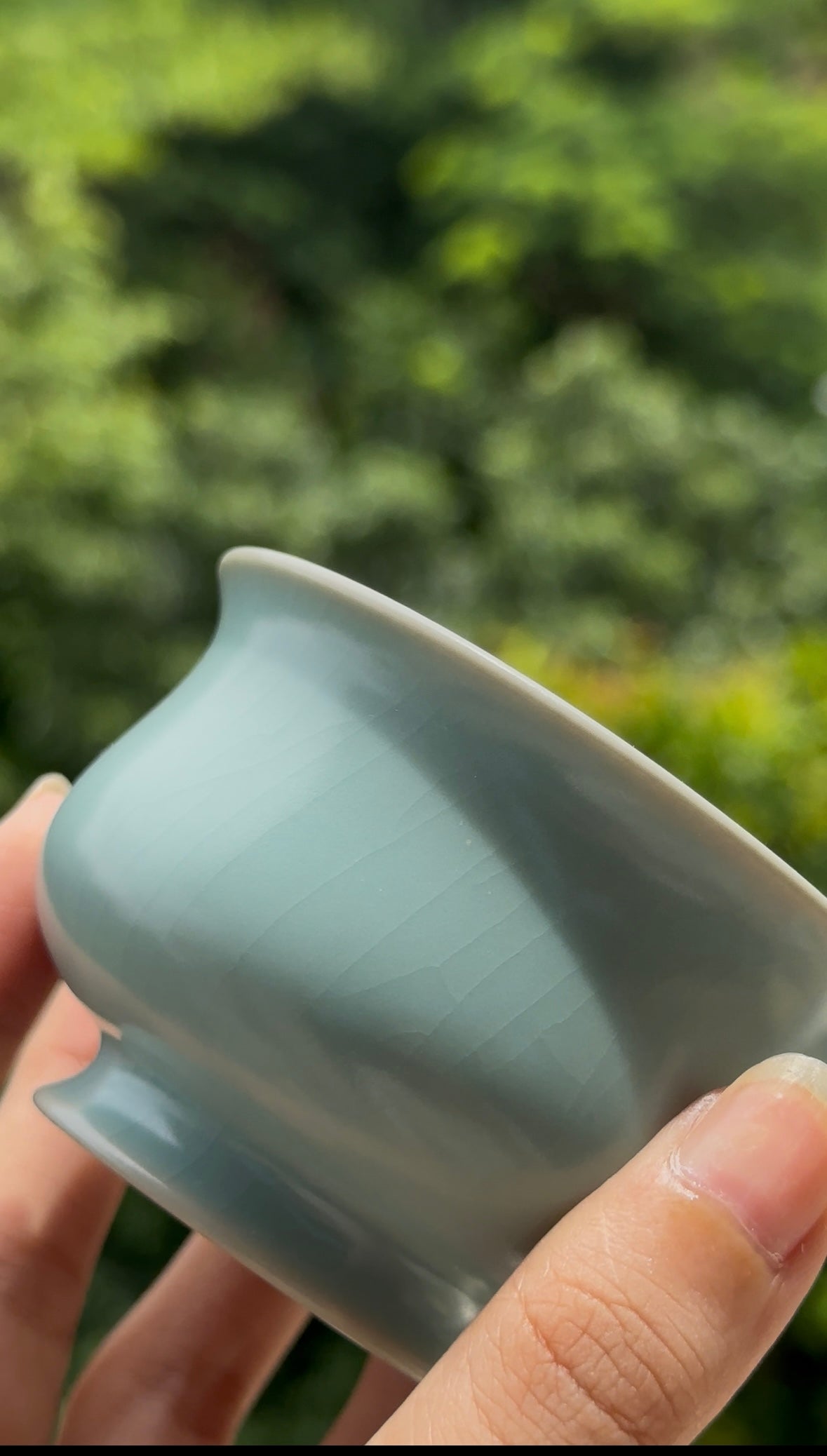 Handcrafted Ru Ware Classic Teacup Chinese High-class Ru Porcelain Ruyao Blue Sky Glazed Yulan Shape Cup