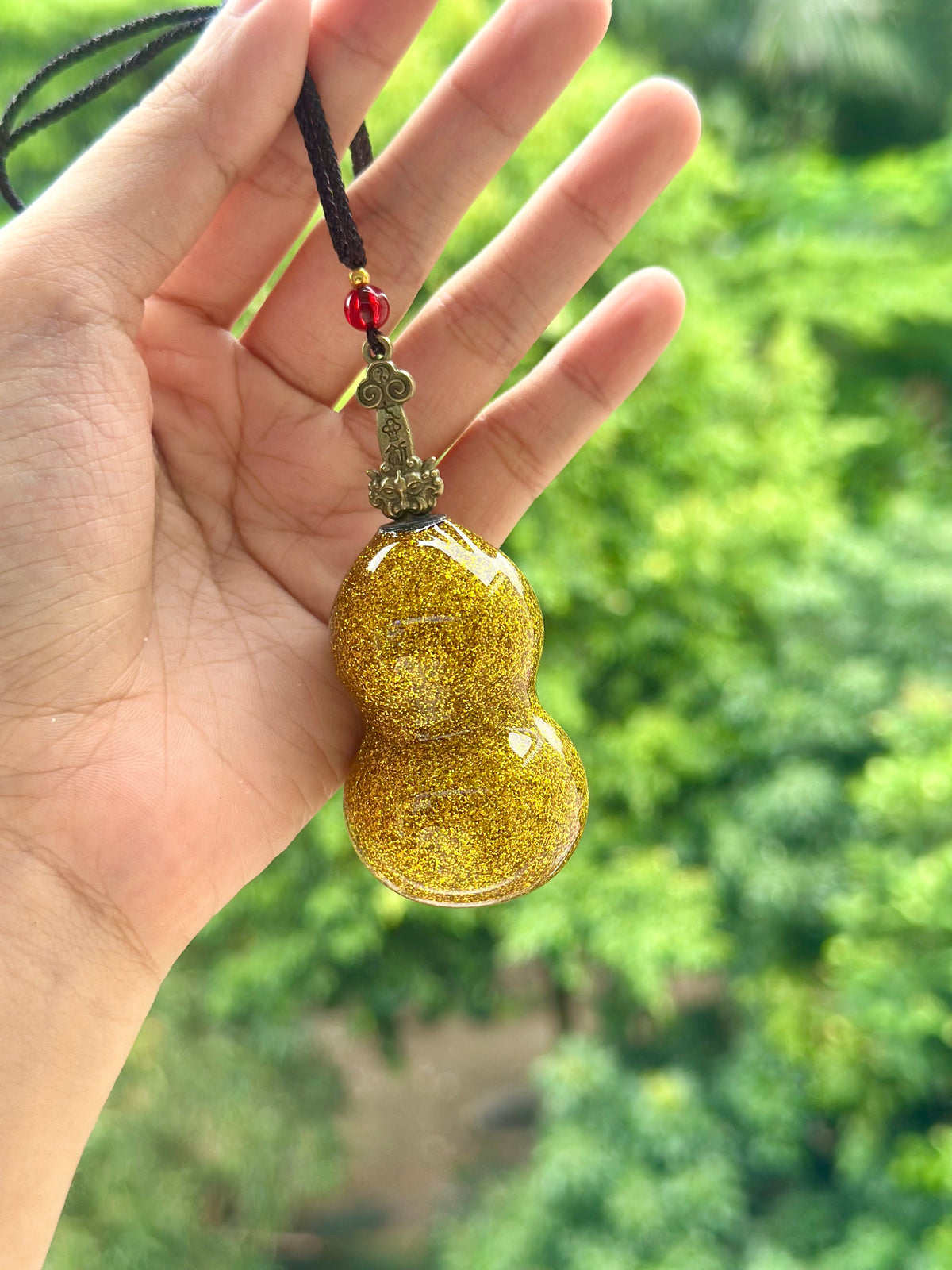 Handcrafted Chinese Natural Lacquered Foil Powerder Gourd Hulu Art Necklace Decoration Accessory