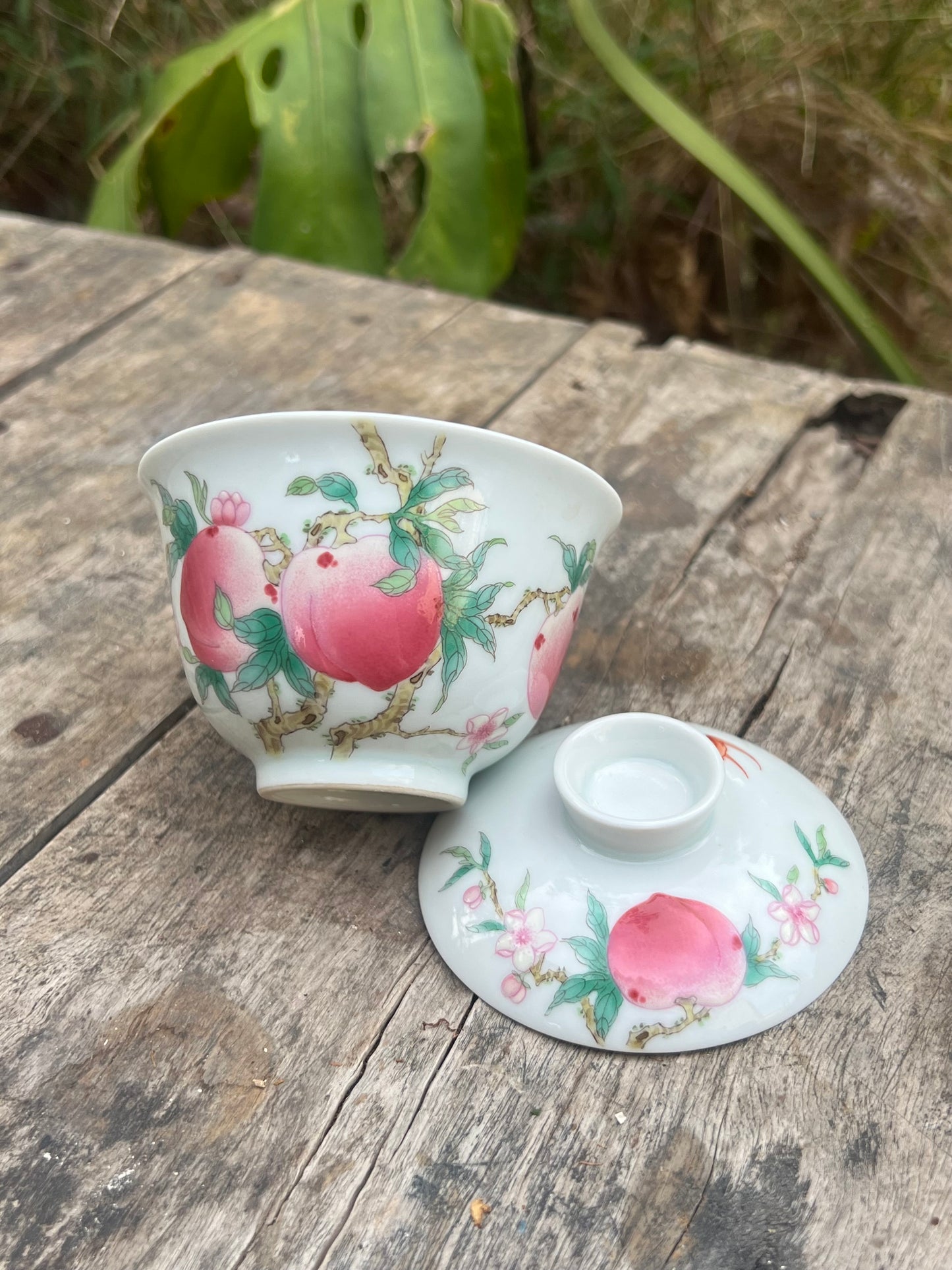 Handpainted Chinese Peach Gaiwan Jingdezhen Pink Teaware Master Ceramic Artwork