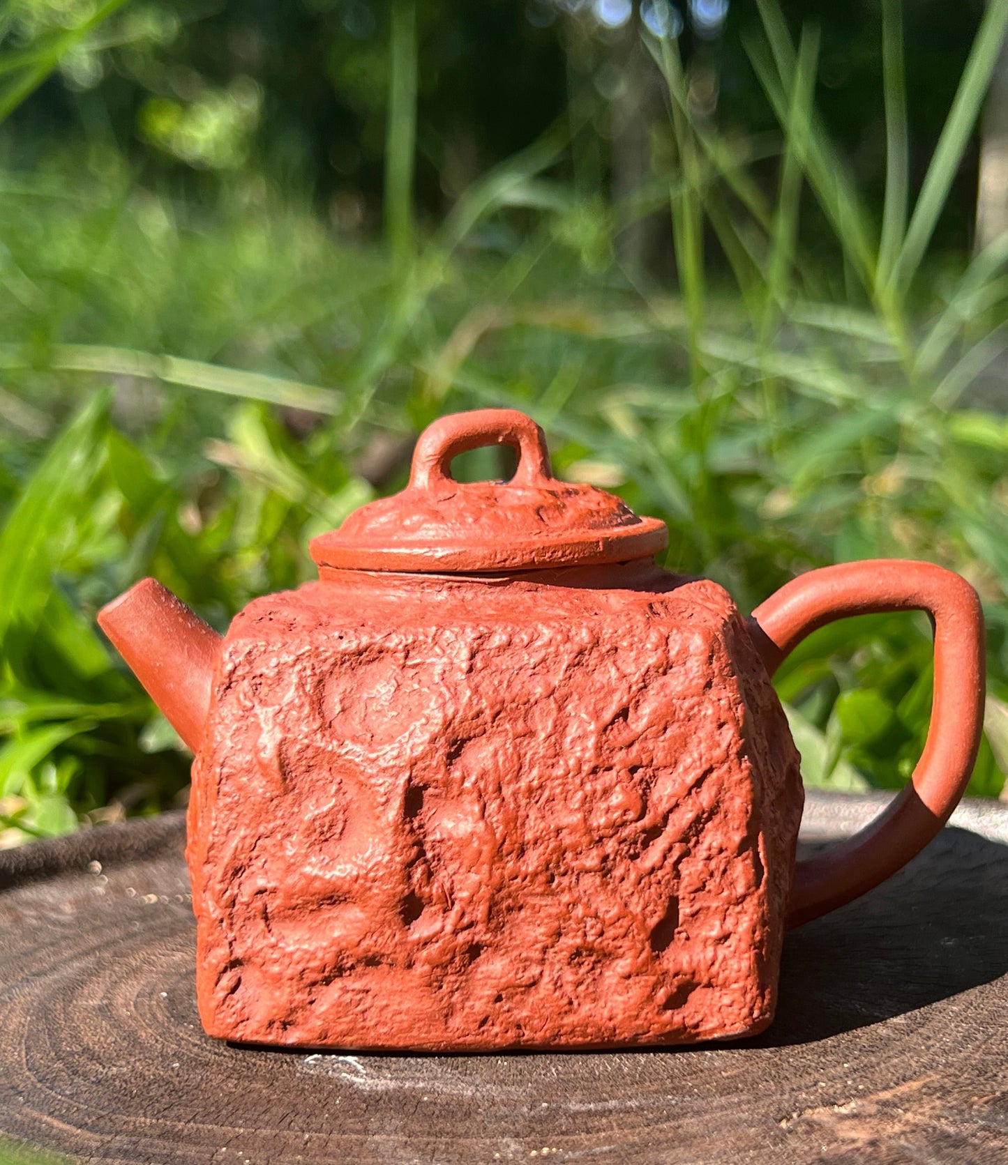 this is Chinese red clay teapot