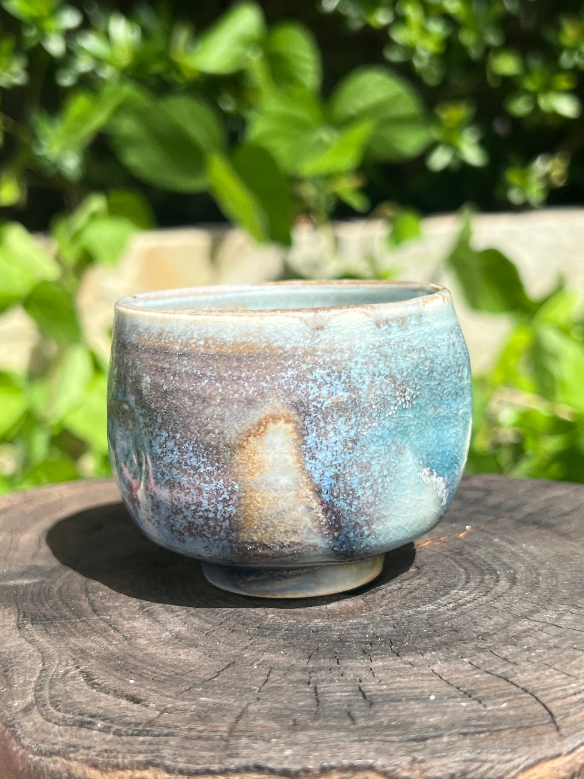 This is a shino ware teacup.this is a shinoyaki teacup