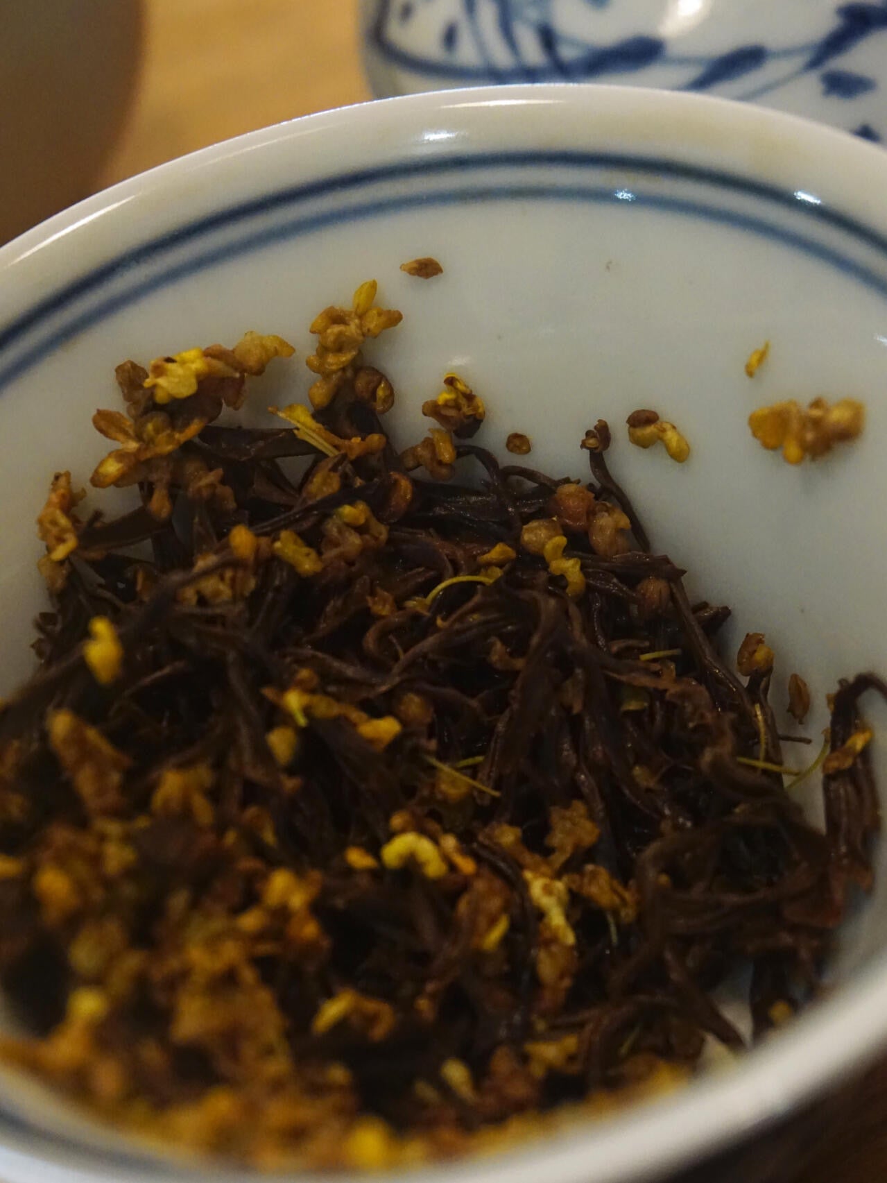 this is Chinese detox tea osmanthus jiuqu hongmei black tea