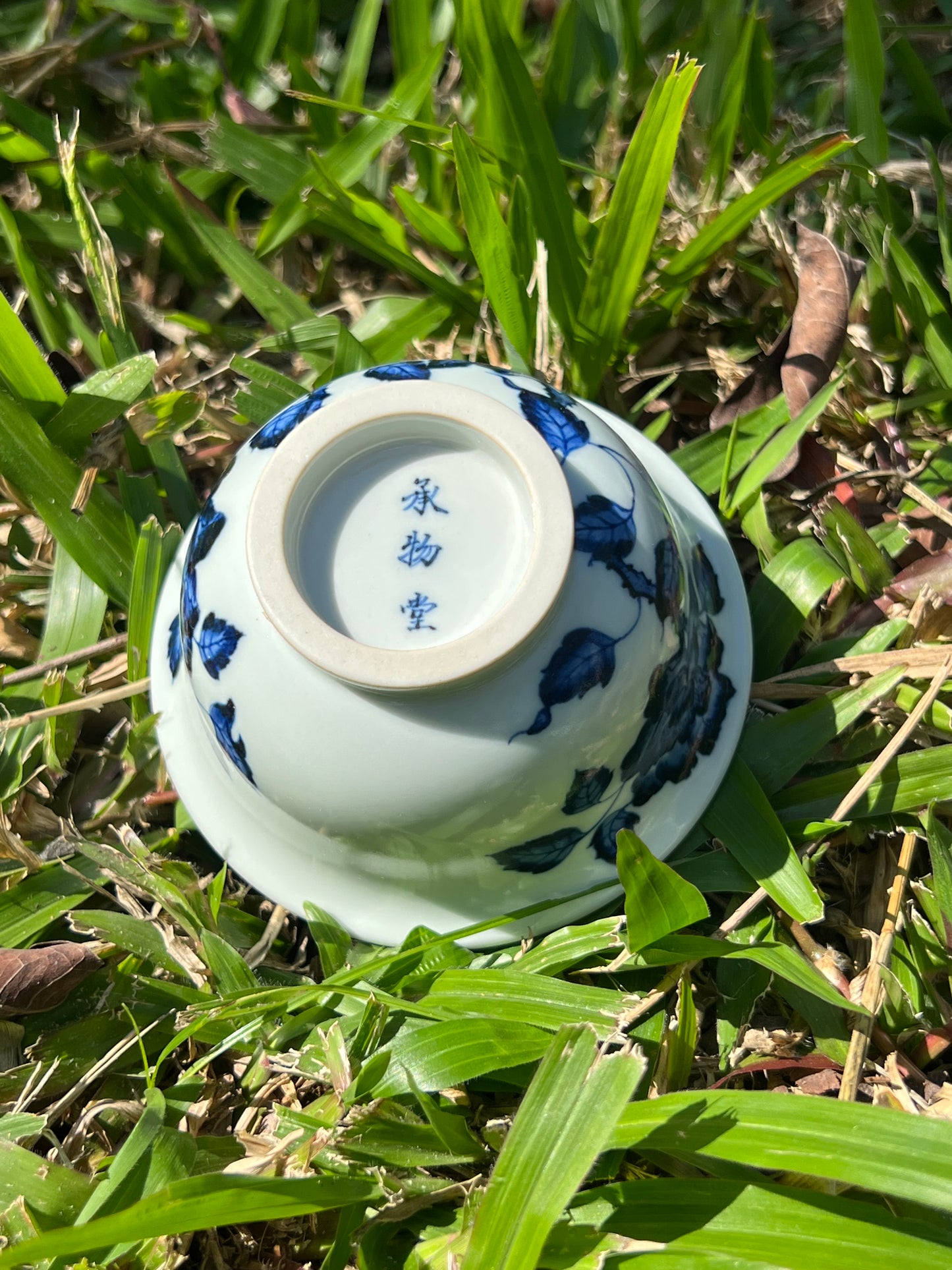 Hand Painted Chinese Blue and White Porcelain Peony Gaiwan Jingdezhen Master Ceramic Artwork