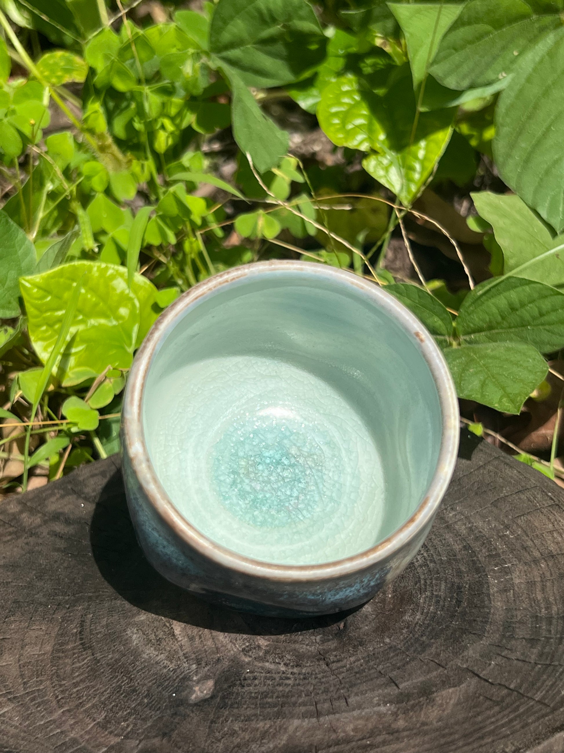 This is a shino ware teacup.this is a shinoyaki teacup