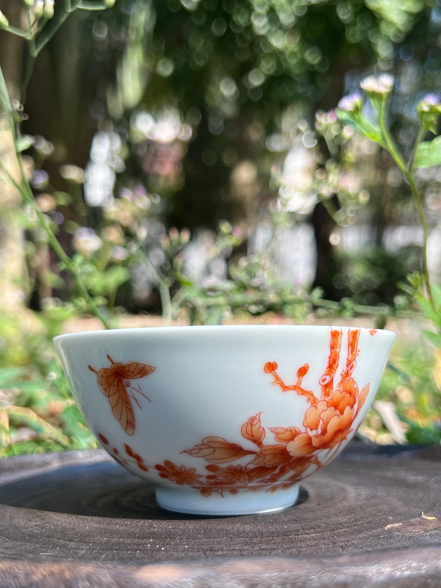 this is a Chinese Jingdezhen alum red peony flower teacup