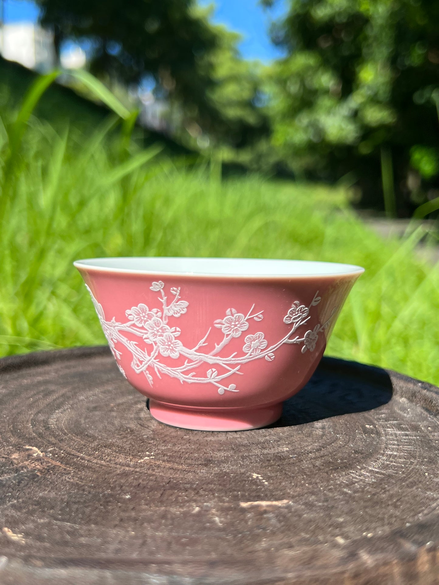 Handcrafted Chinese Handpainted Chinese Traditional Painting Jingdezhen Teacup Master Ceramic Artwork