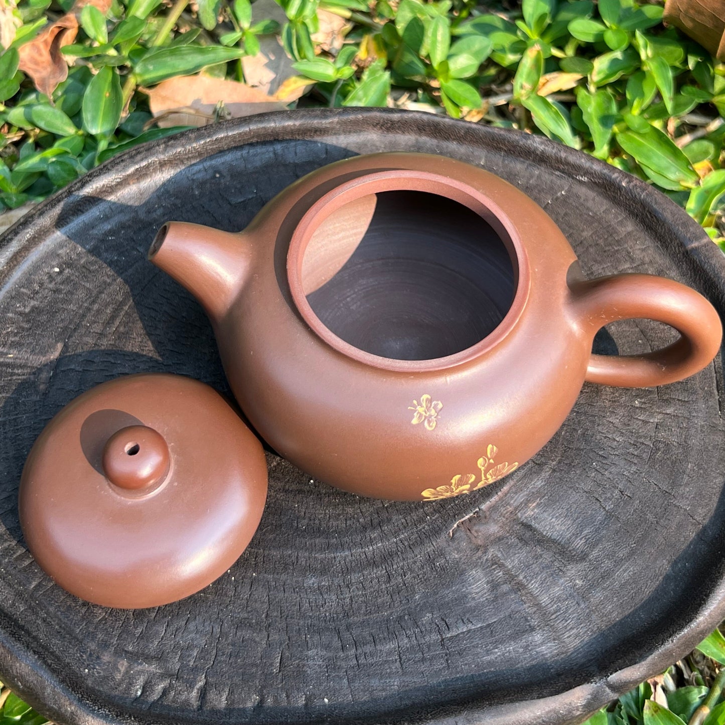 This is a Nixing teapot.this is a Chinese Nixing pottery clay teapot