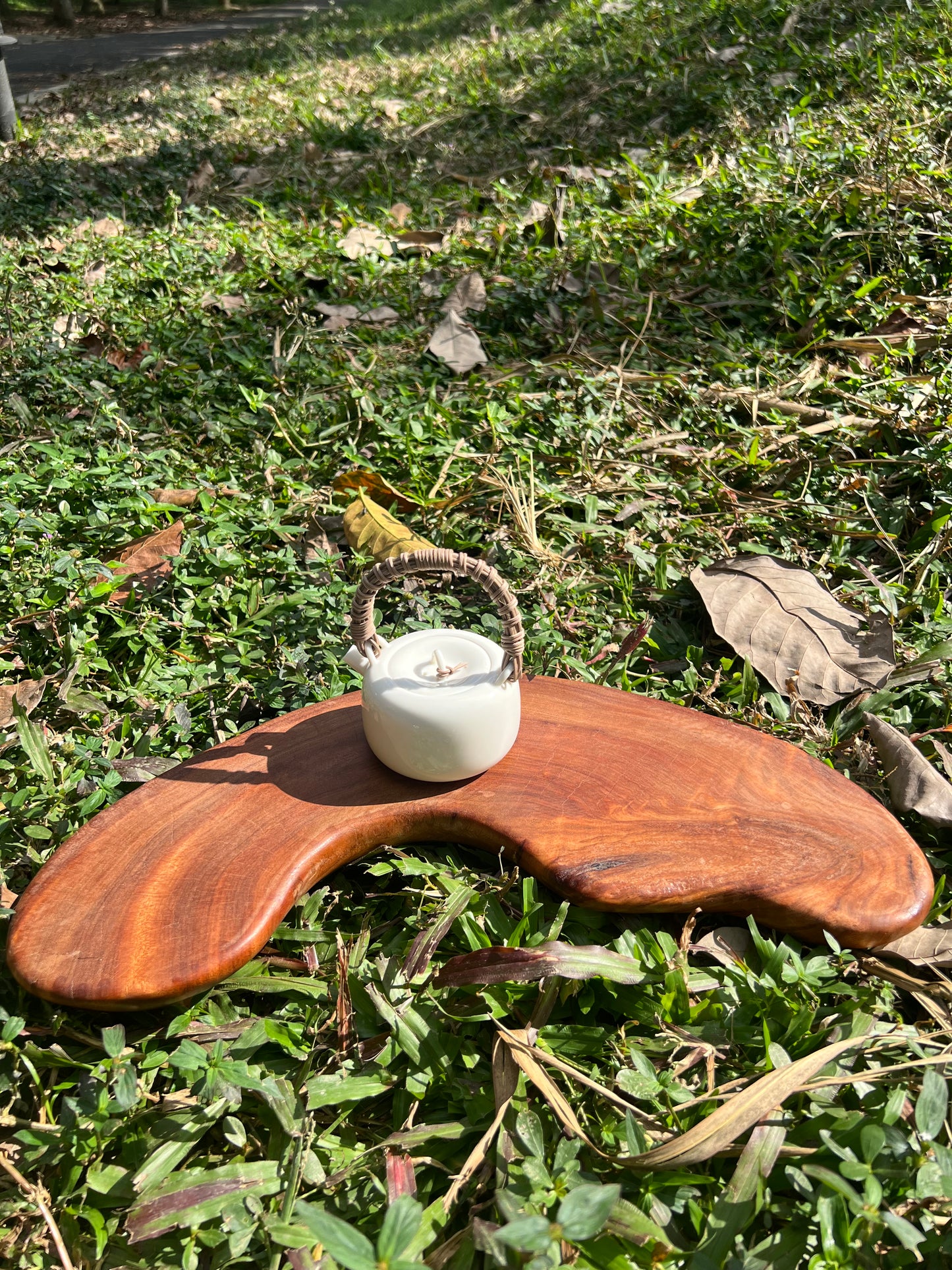 This is wooden tea tray tea boat tea table.this is wooden teapot saucer