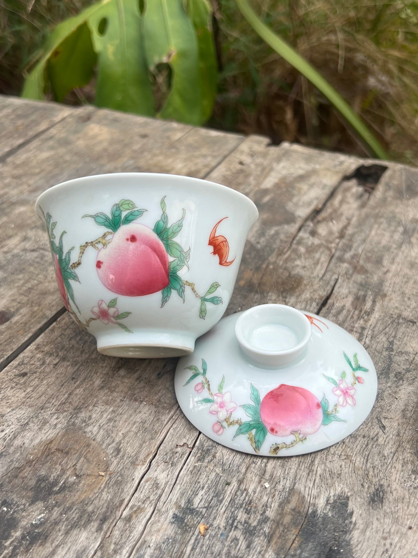 Handpainted Chinese Peach Gaiwan Jingdezhen Pink Teaware Master Ceramic Artwork