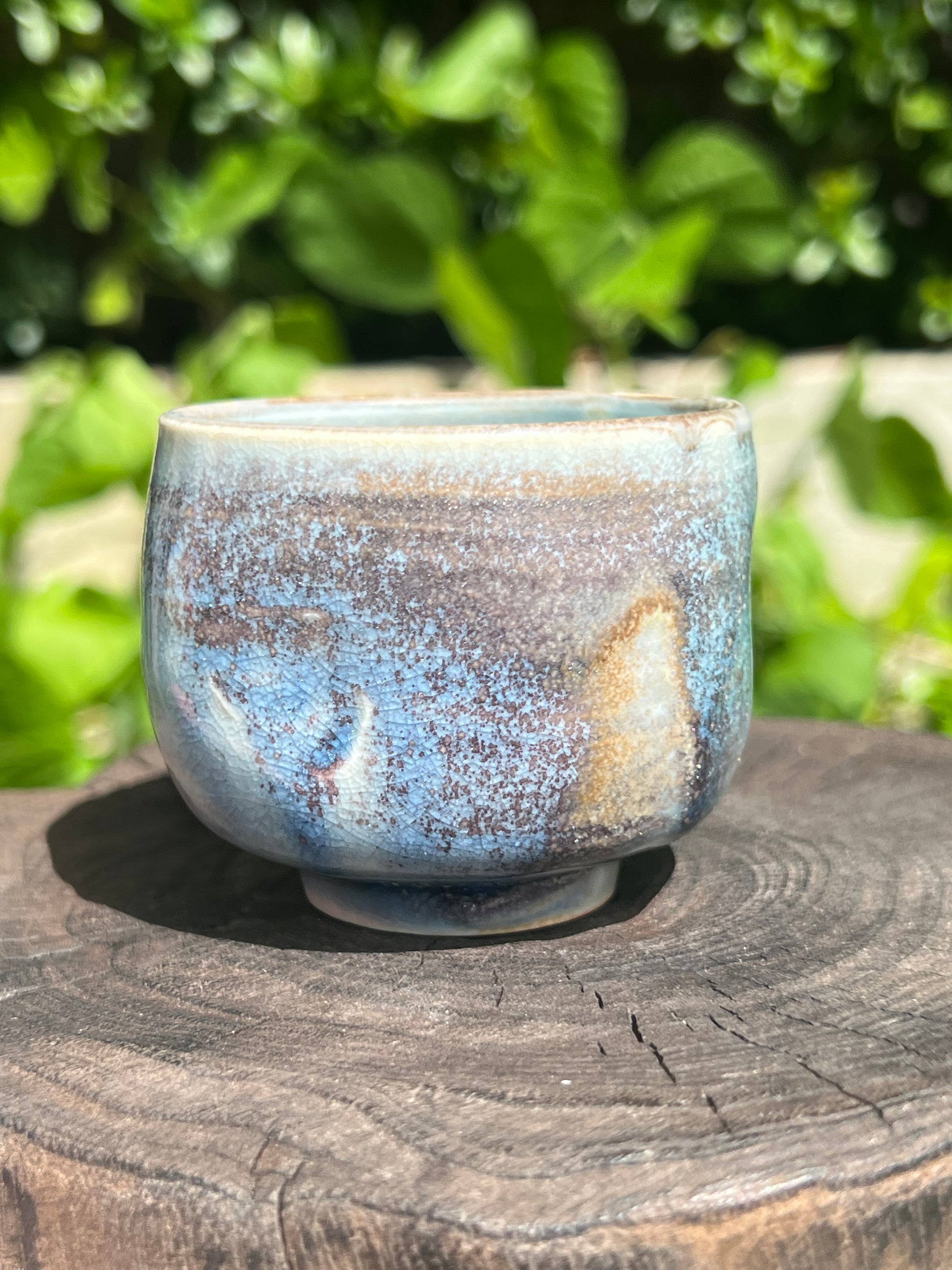 This is a shino ware teacup.this is a shinoyaki teacup