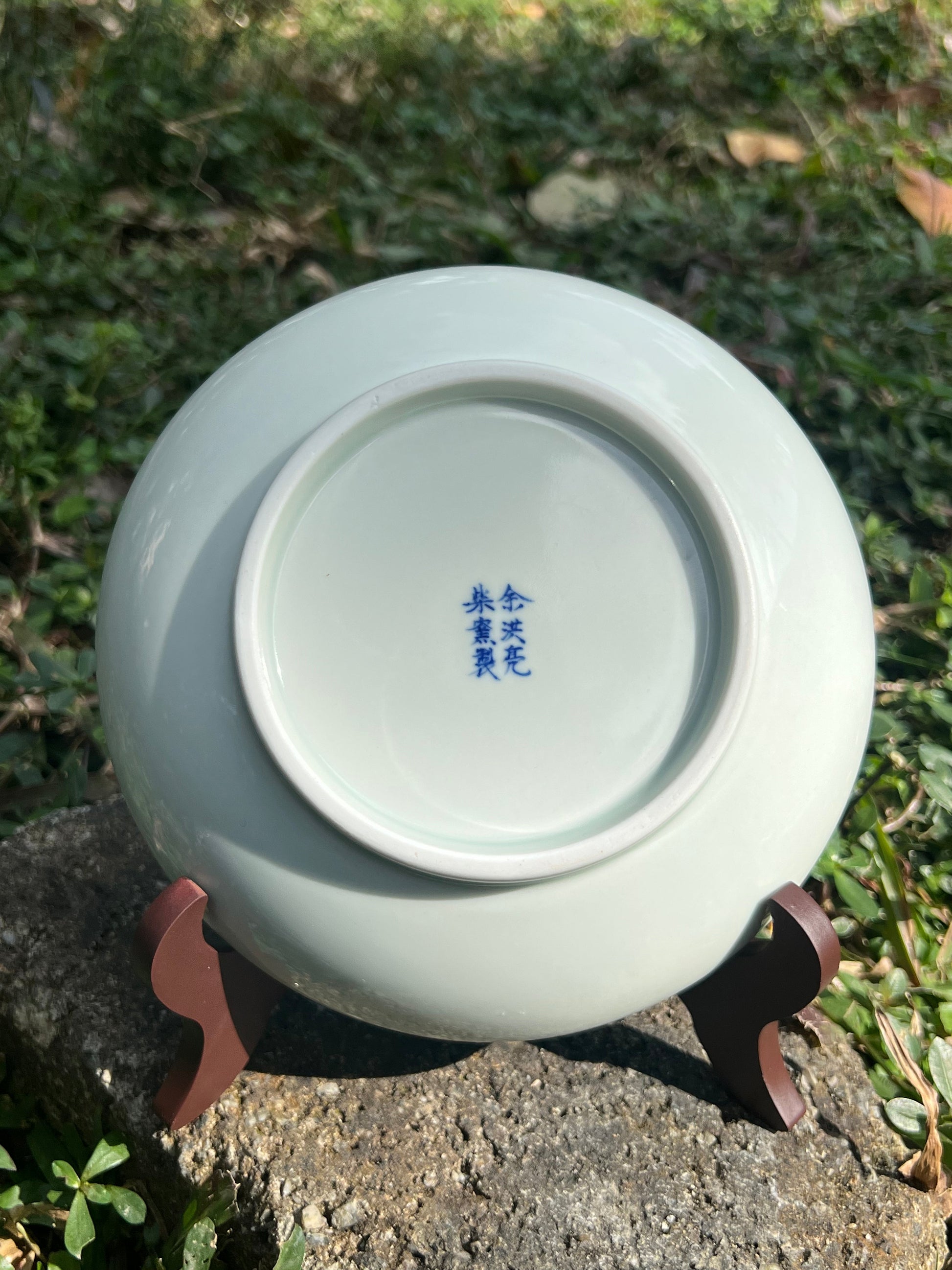 This is a Chinese Jingdezhen blue and white porcelain landscape teapot gaiwan