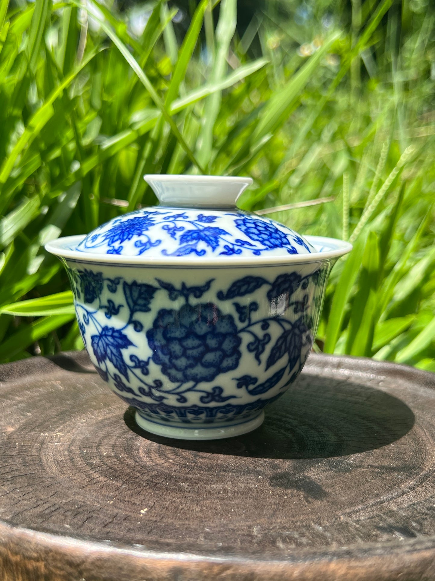 Hand Painted Chinese Twist Lotus Pattern Blue and White Porcelain Gaiwan Set Jingdezhen Master Ceramic Artwork