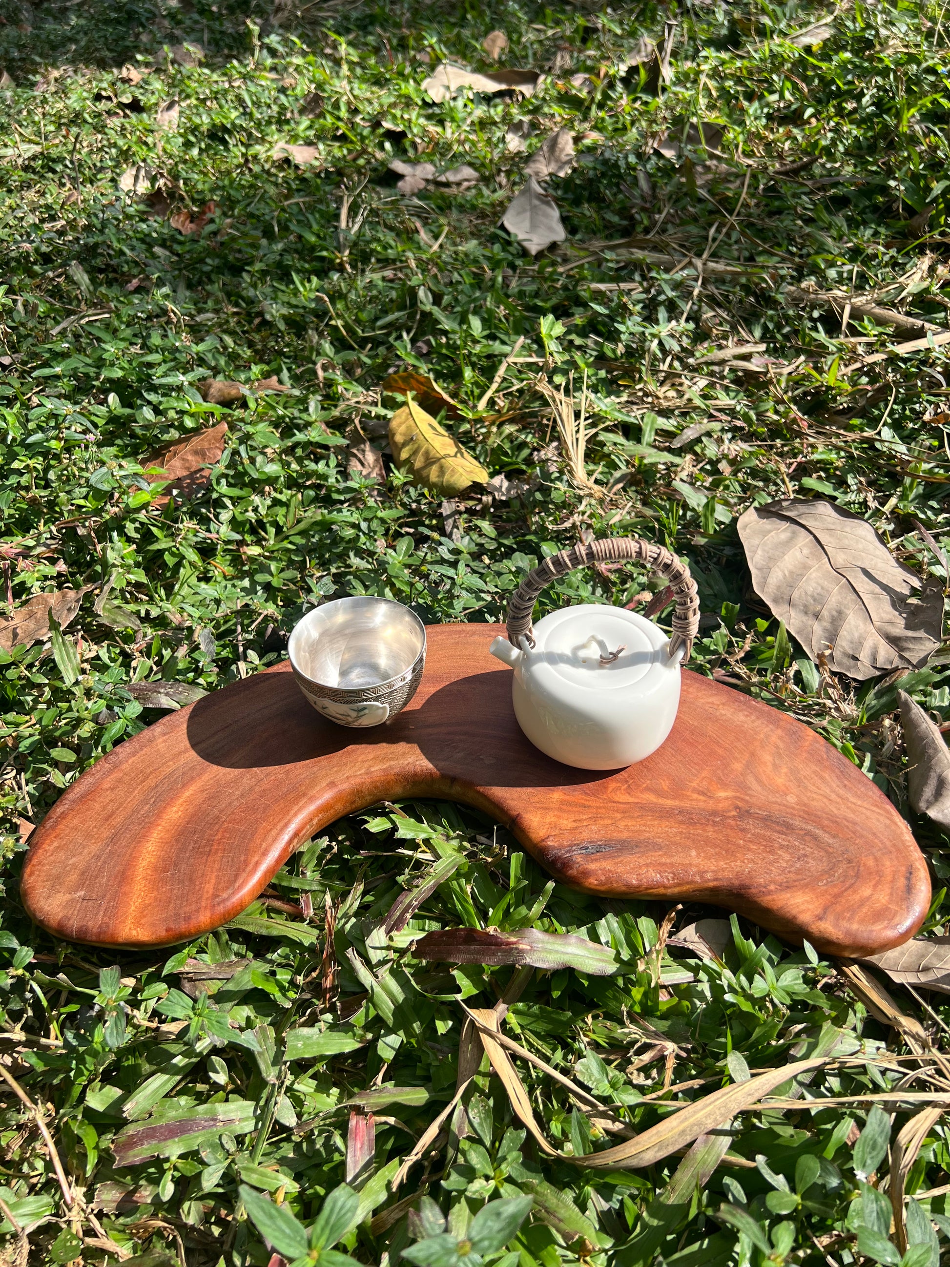 This is wooden tea tray tea boat tea table.this is wooden teapot saucer