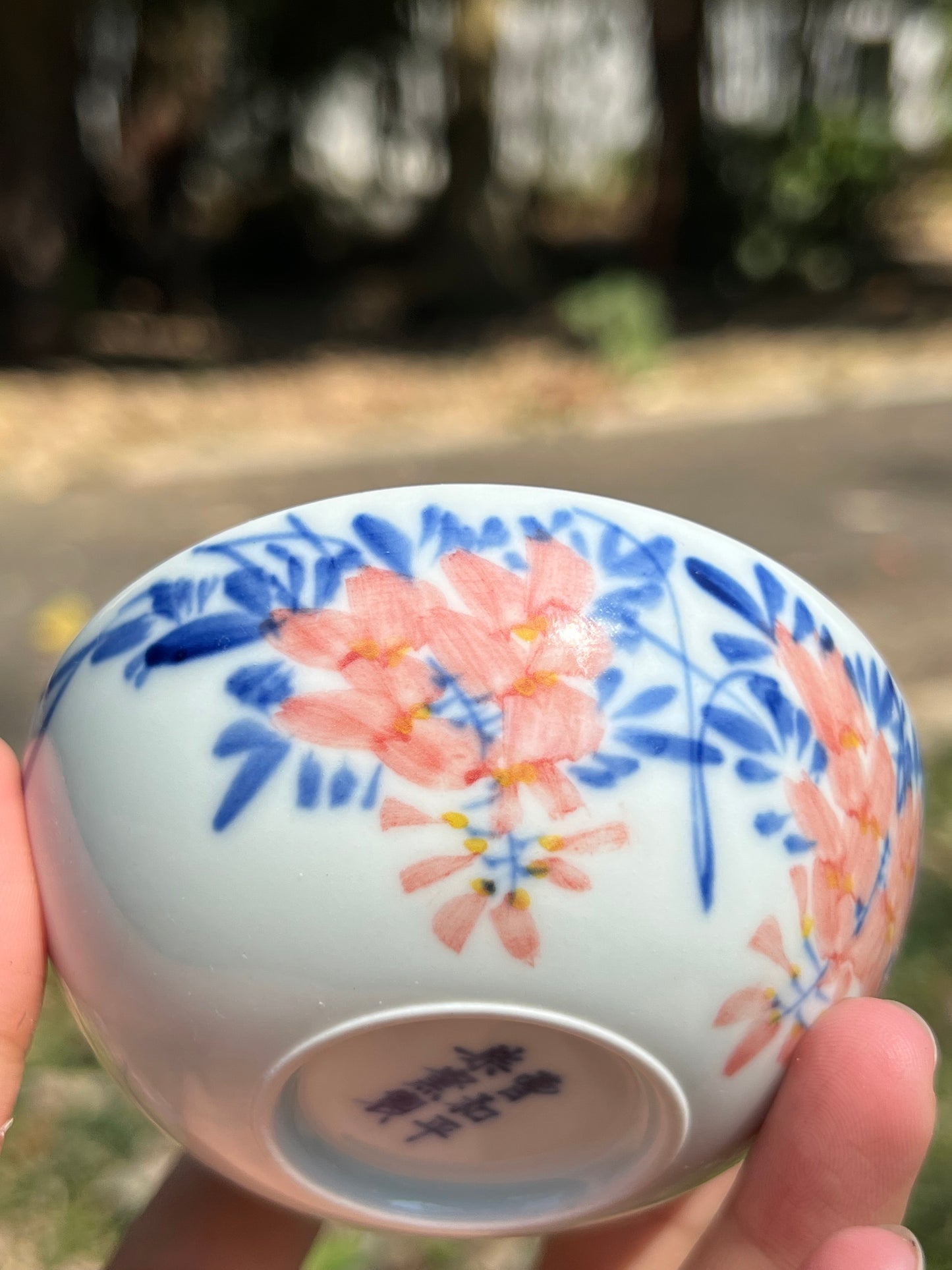 This is a Chinese Jingdezhen blue and white porcelain landscape teacup