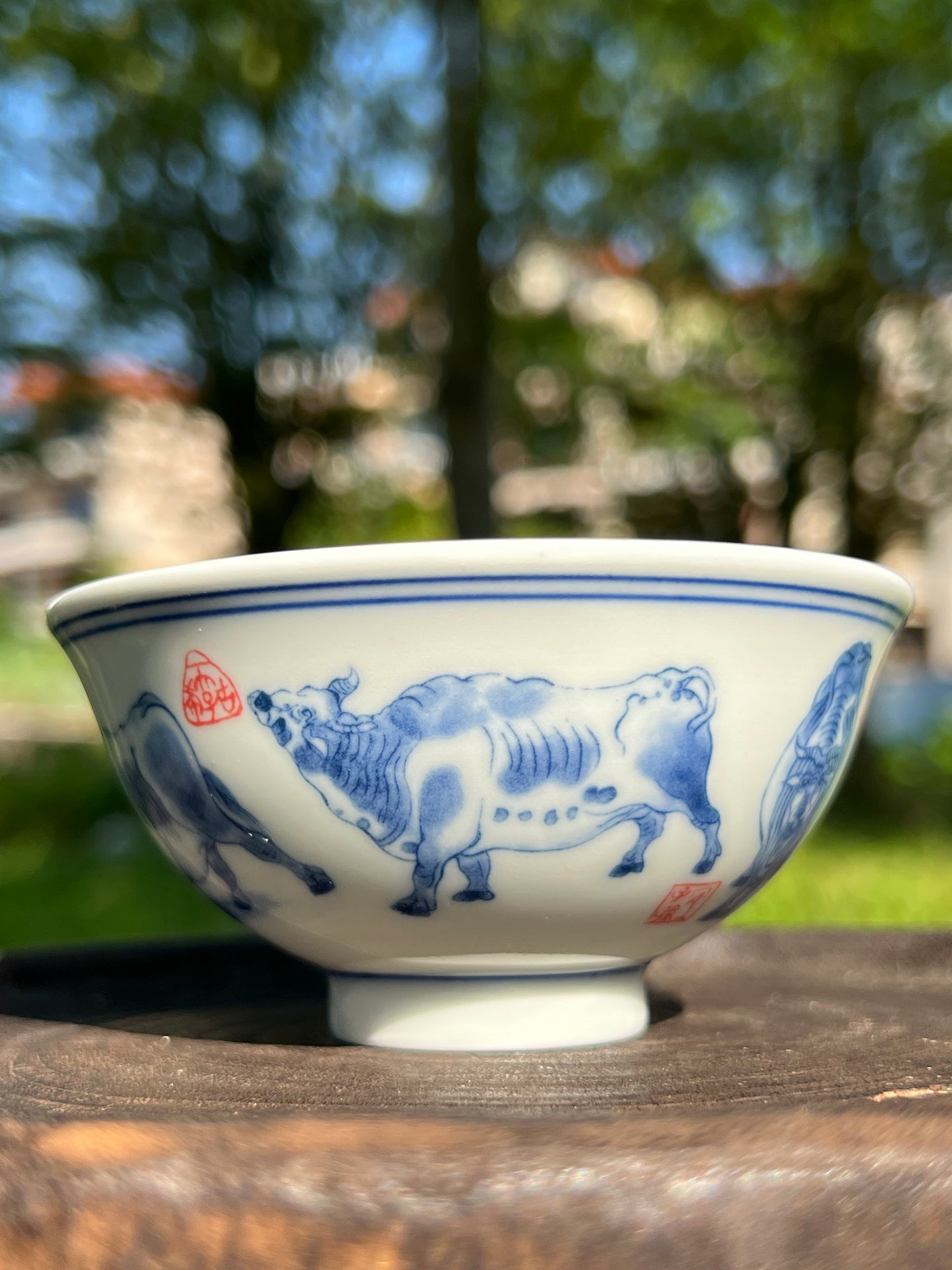 this is Chinese Jingdezhen blue and white porcelain teacup. this is a ceramic teacup