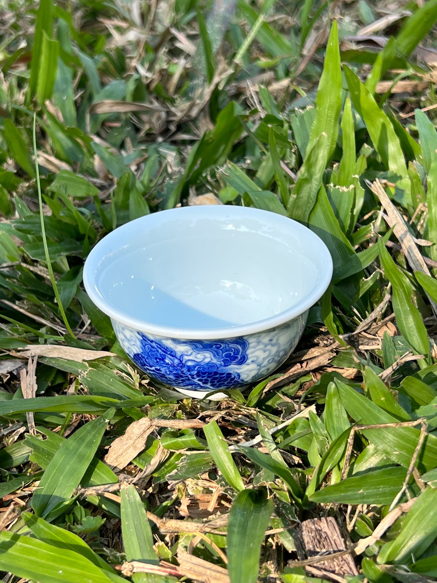 Hand Painted Chinese Qilin Gaiwan Blue And White Porcelain Pot Maker Jingdezhen Master Ceramic Artwork