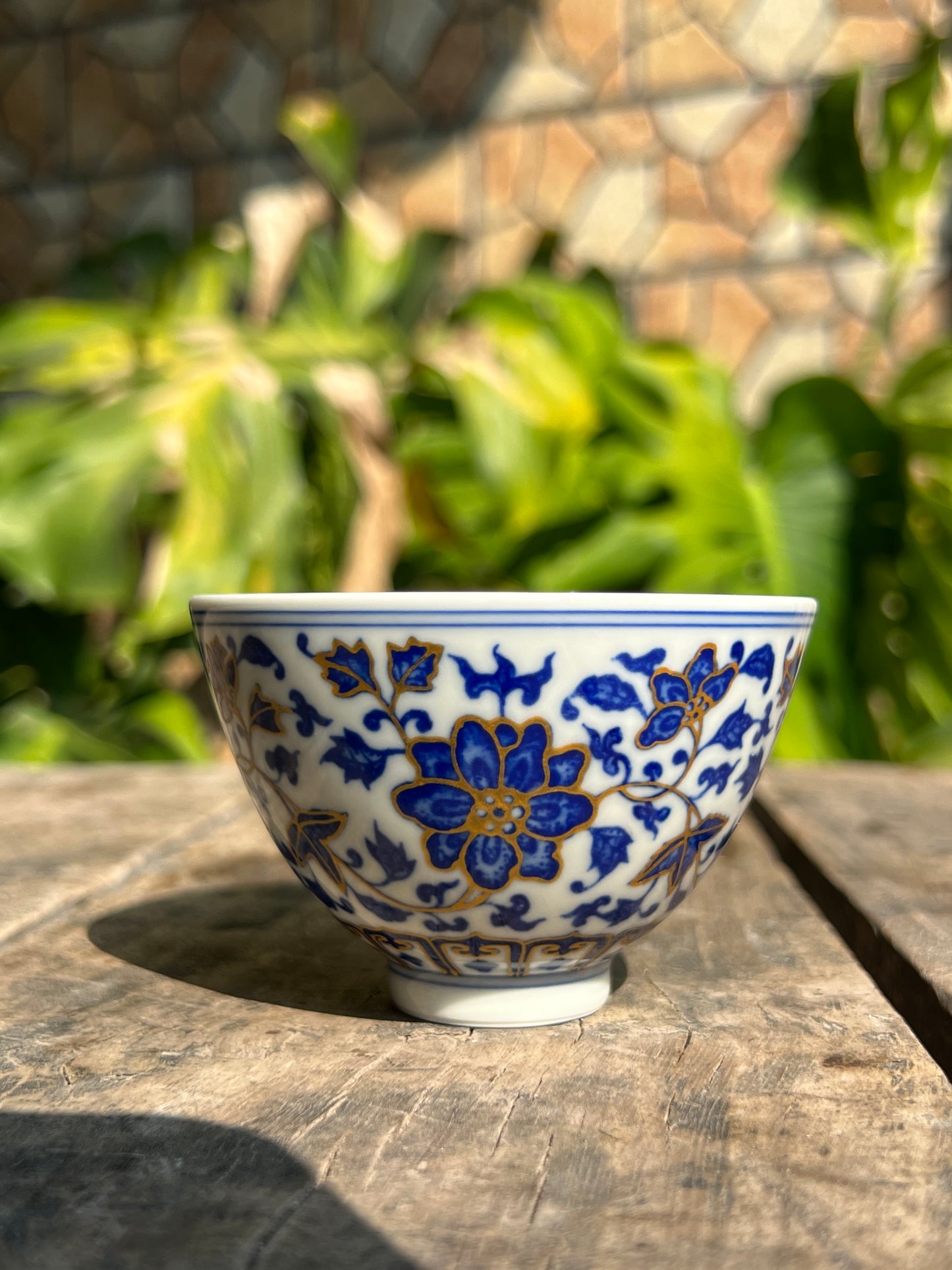 This is a Chinese Jingdezhen blue and white porcelain flower teapot gaiwan