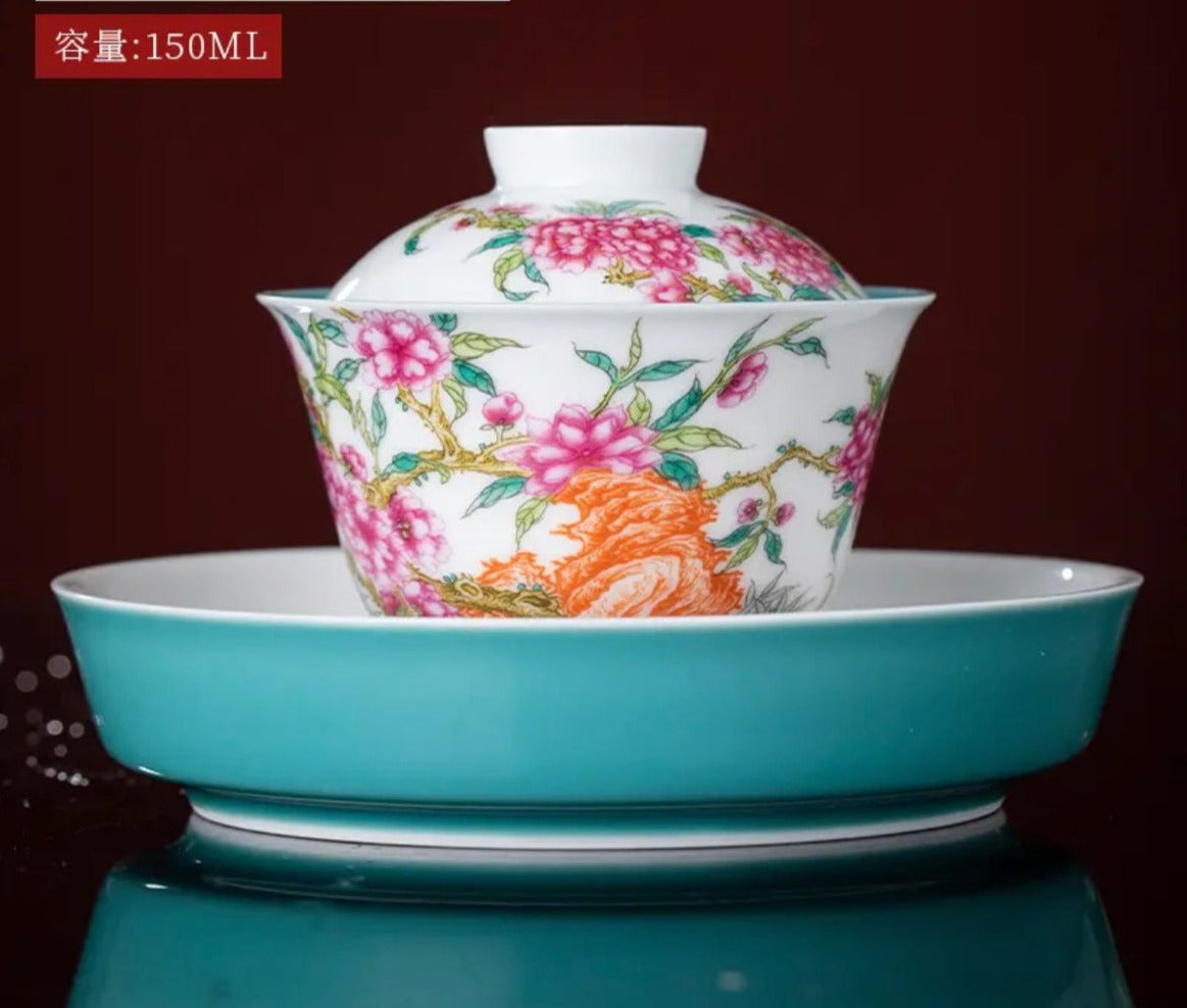 This is a Chinese Jingdezhen enamel flower teapot gaiwan