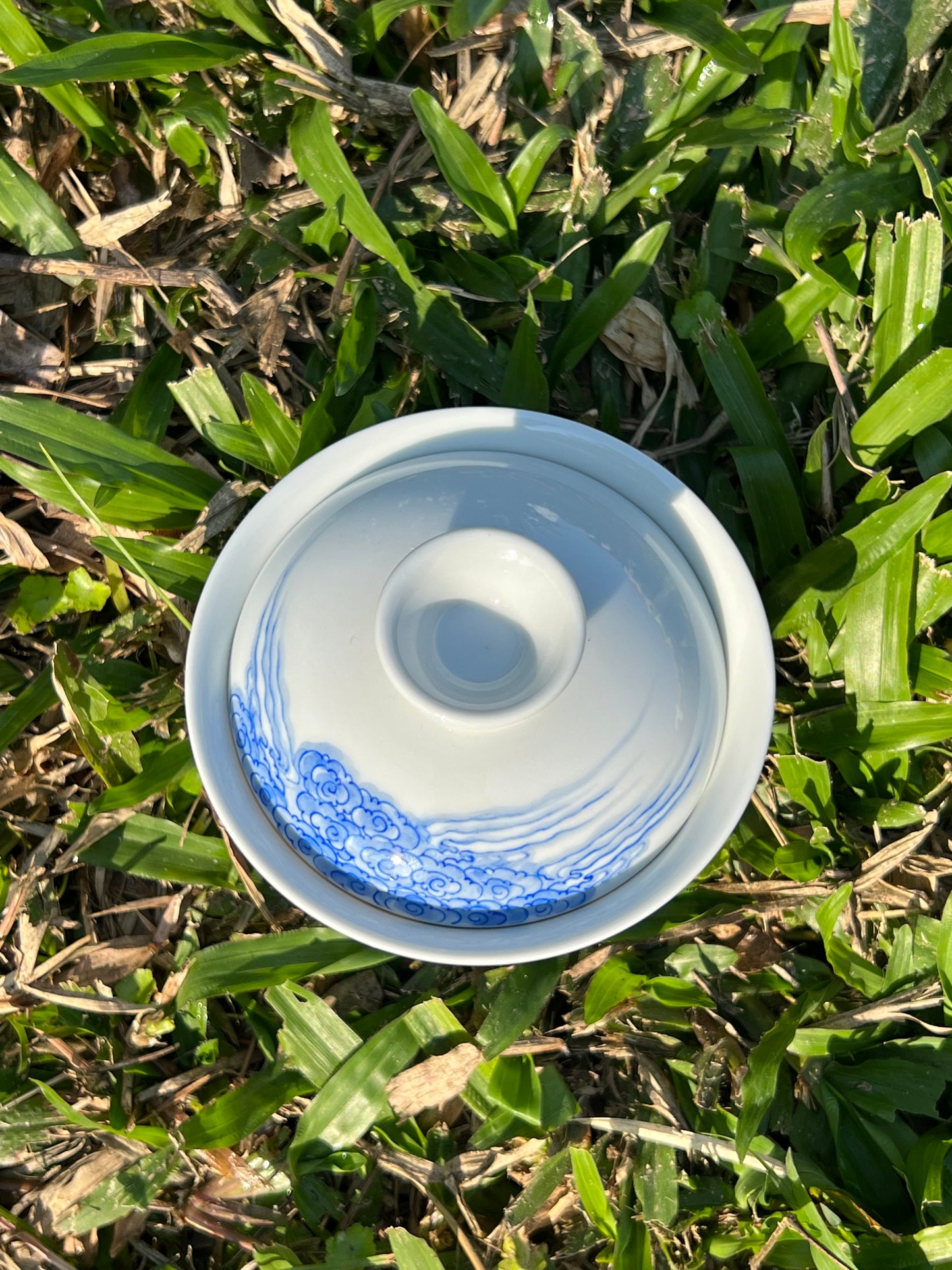 Hand Painted Chinese Qilin Gaiwan Blue And White Porcelain Pot Maker Jingdezhen Master Ceramic Artwork