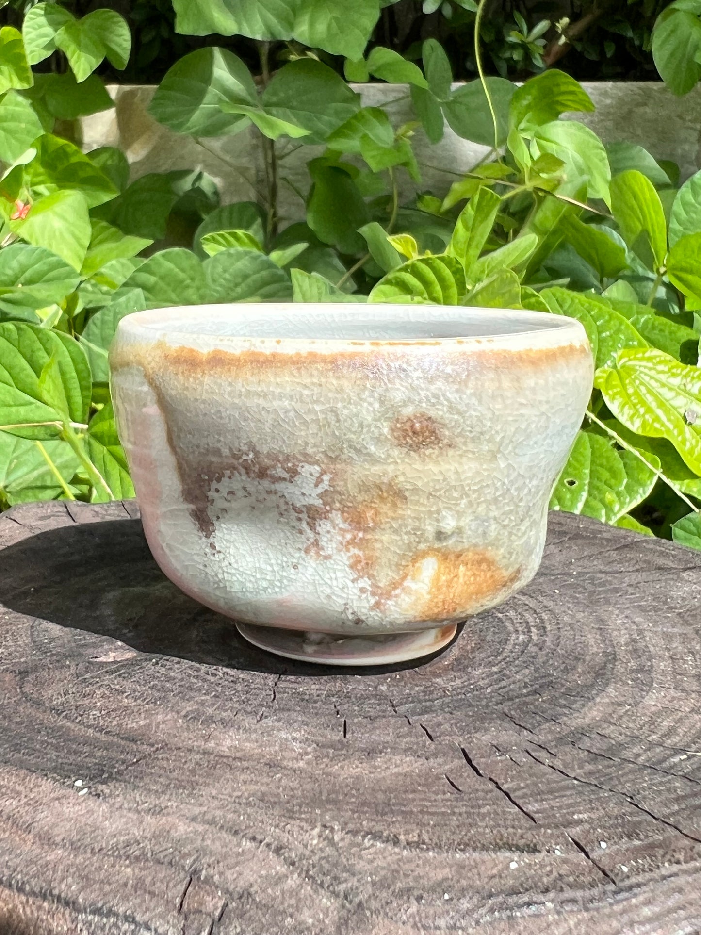 This is a shino ware teacup.this is a shinoyaki teacup