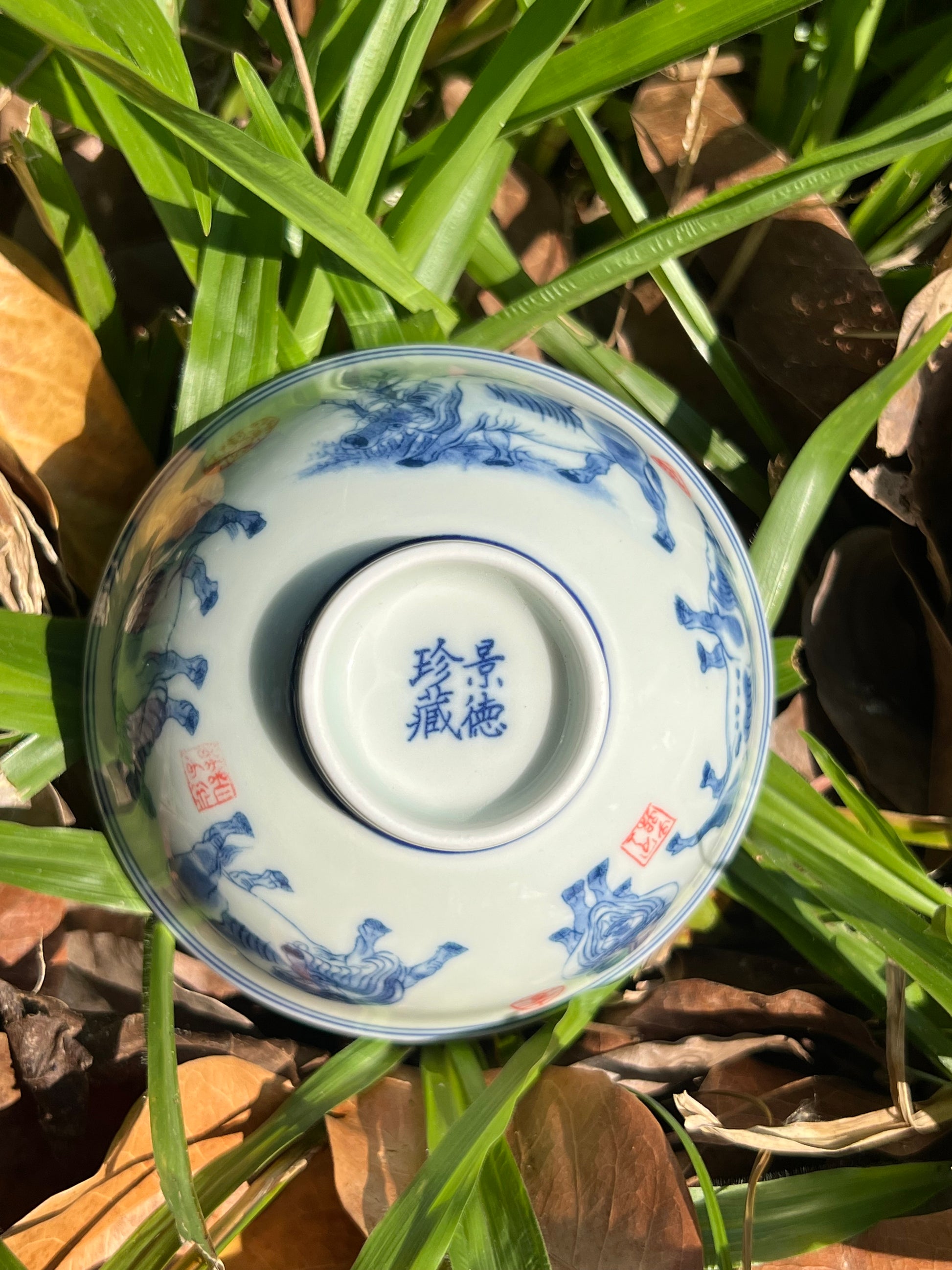 this is Chinese Jingdezhen blue and white porcelain teacup. this is a ceramic teacup